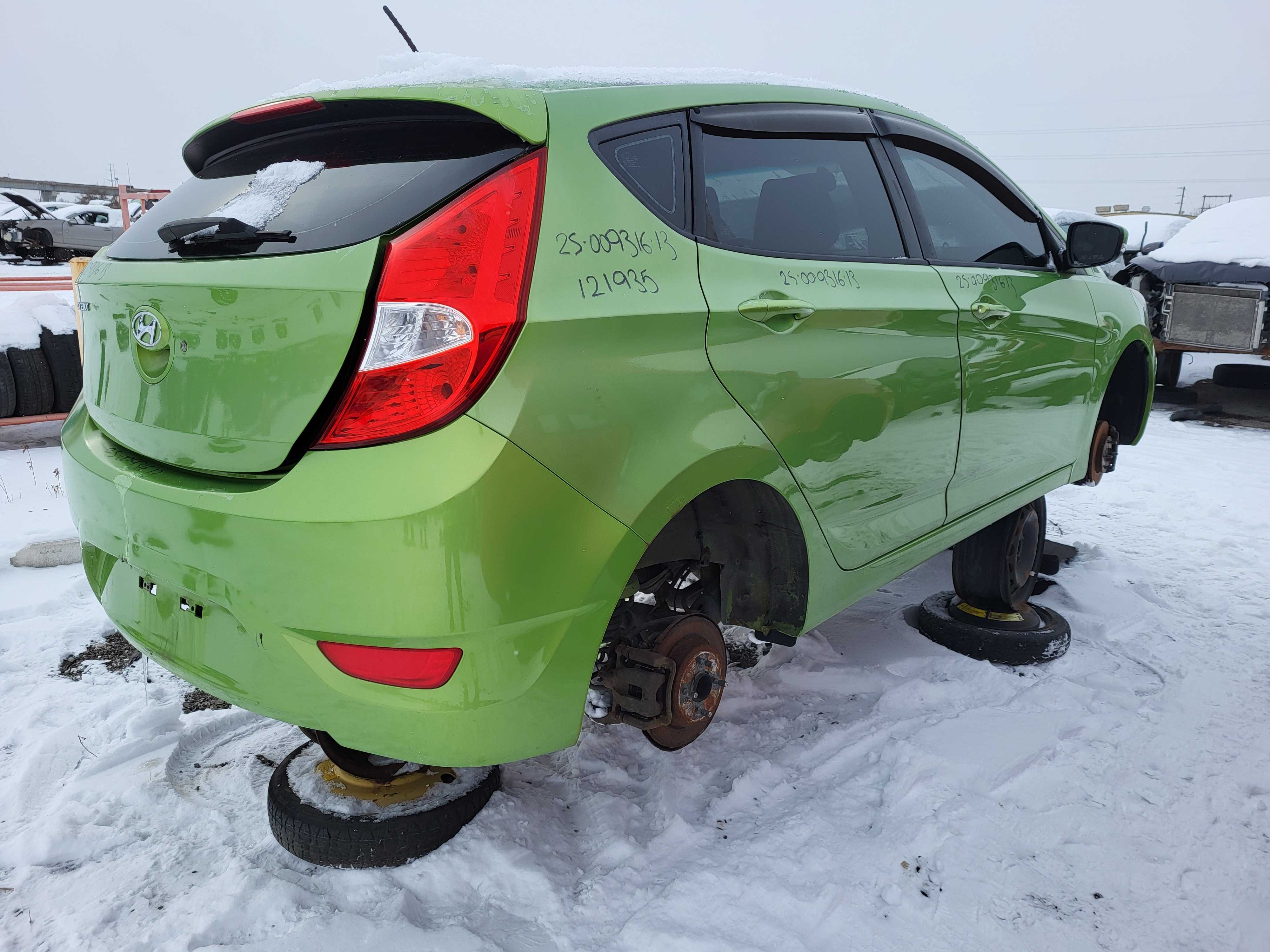 HYUNDAI ACCENT 2013