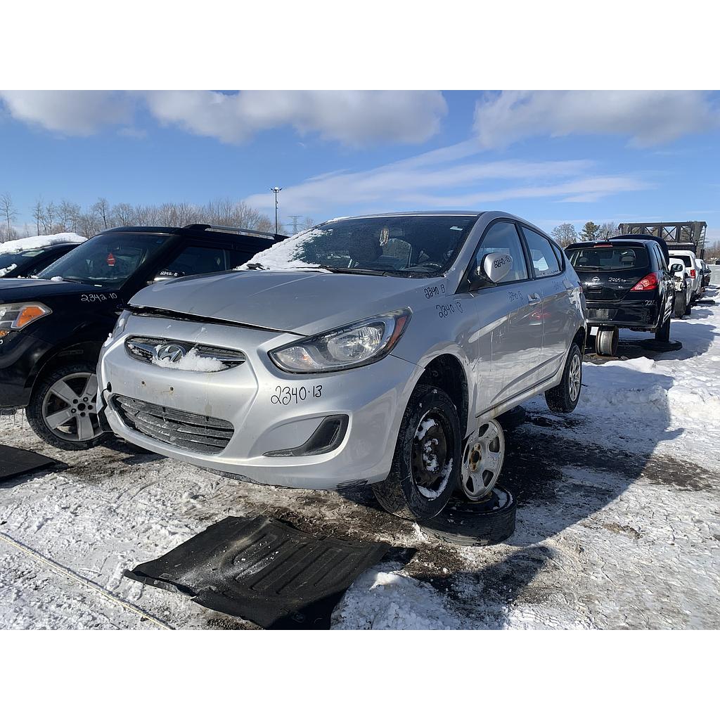 HYUNDAI ACCENT 2013