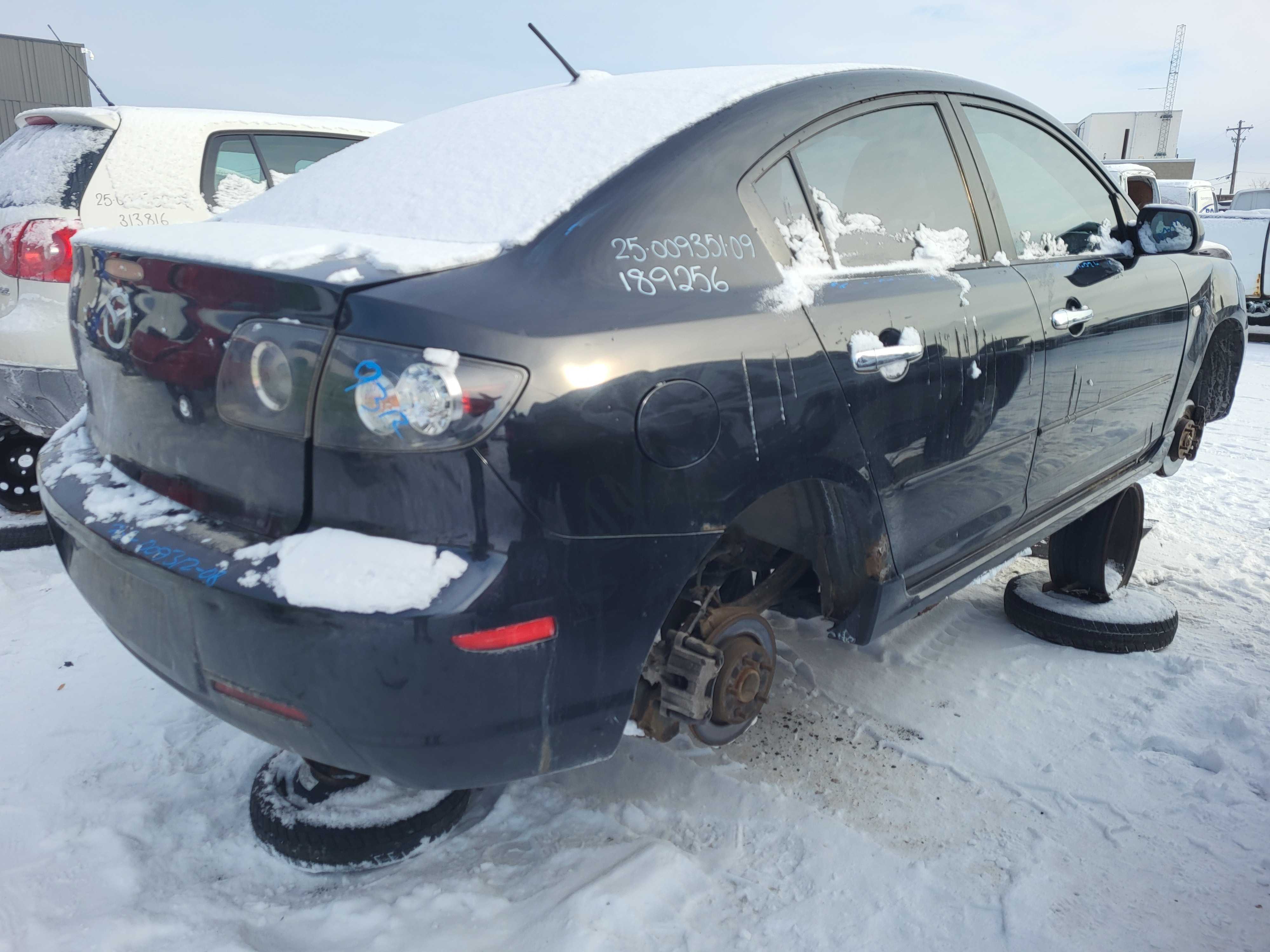 MAZDA MAZDA3 2009