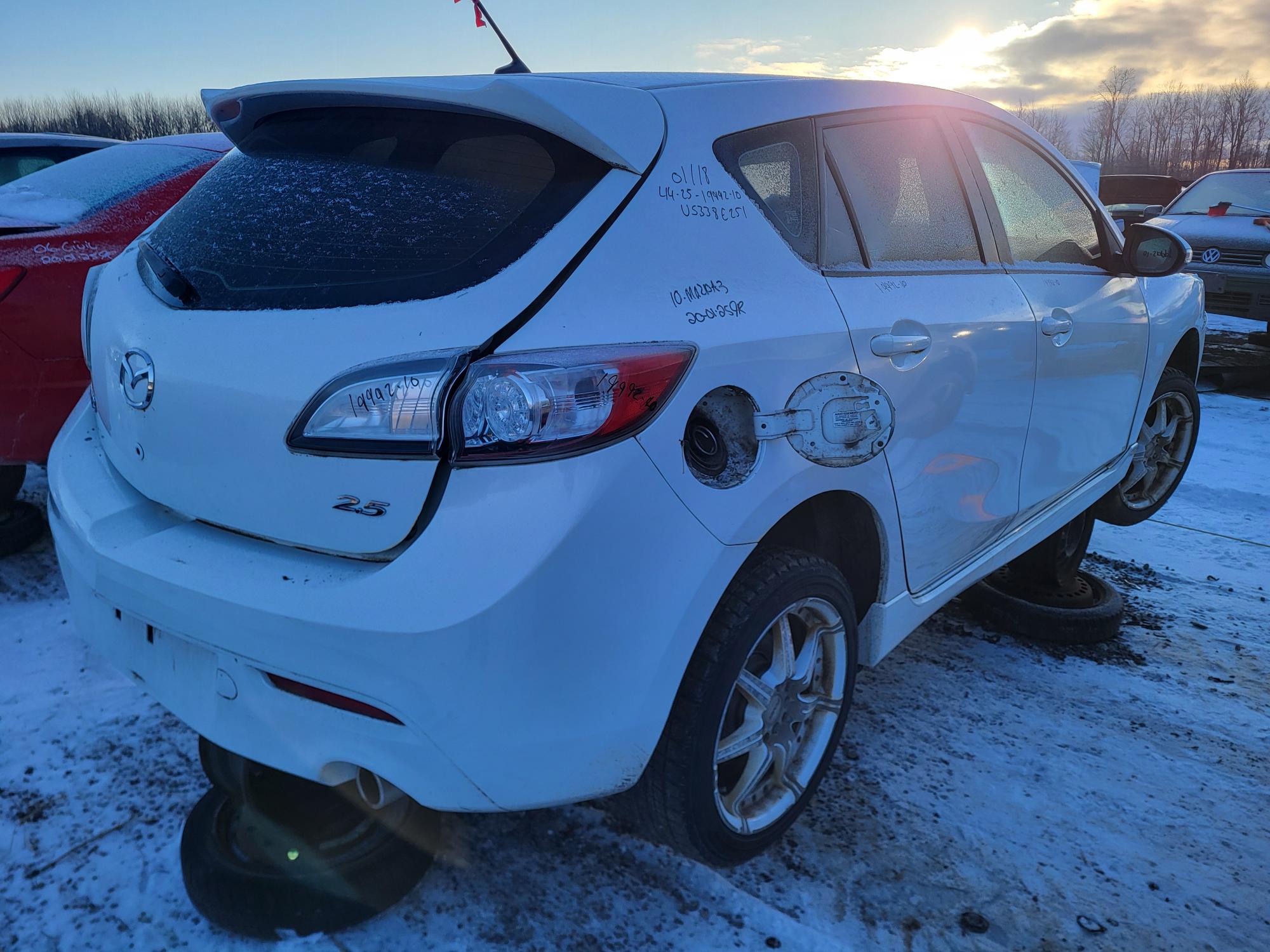 MAZDA MAZDA3 2010