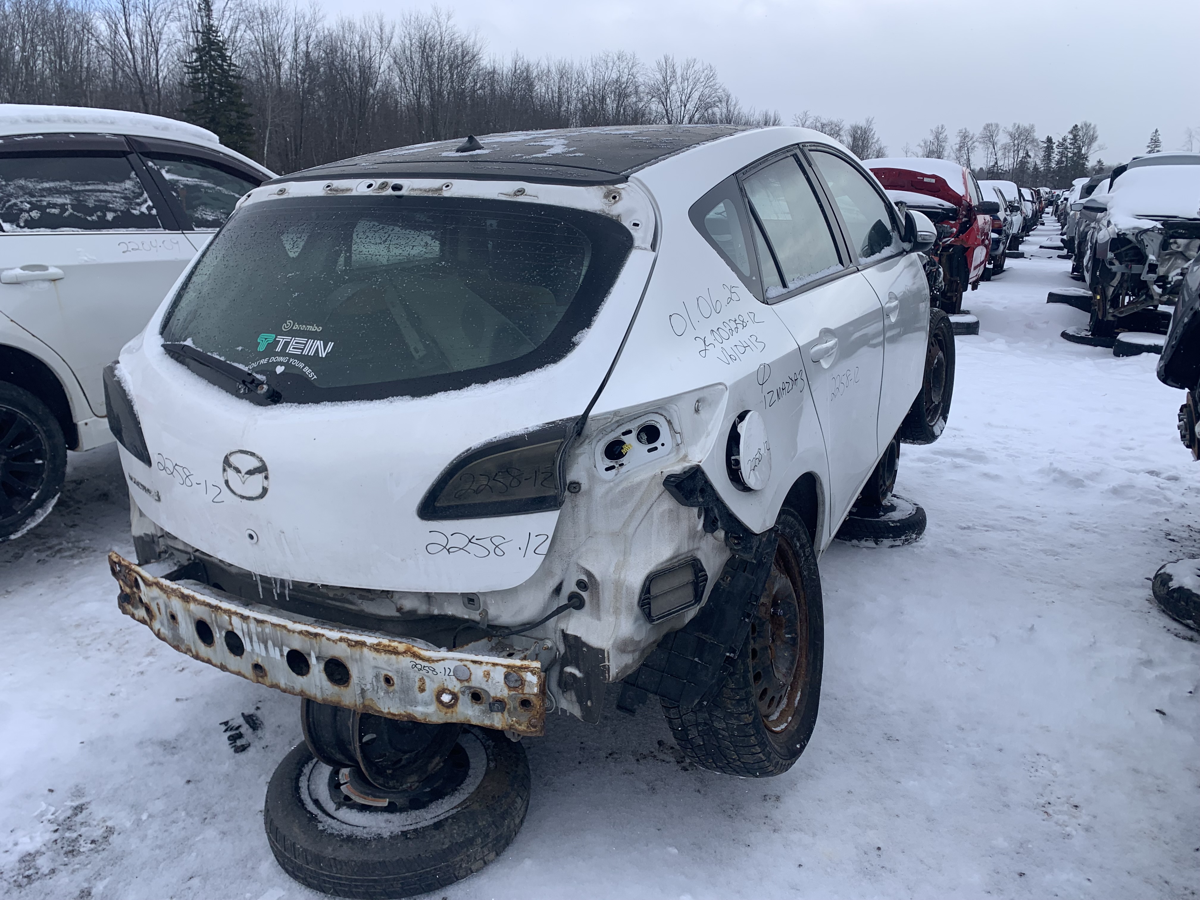 MAZDA MAZDA3 2012