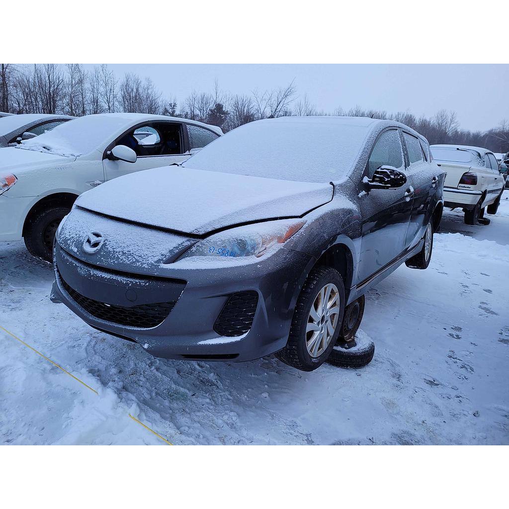 MAZDA MAZDA3 2013