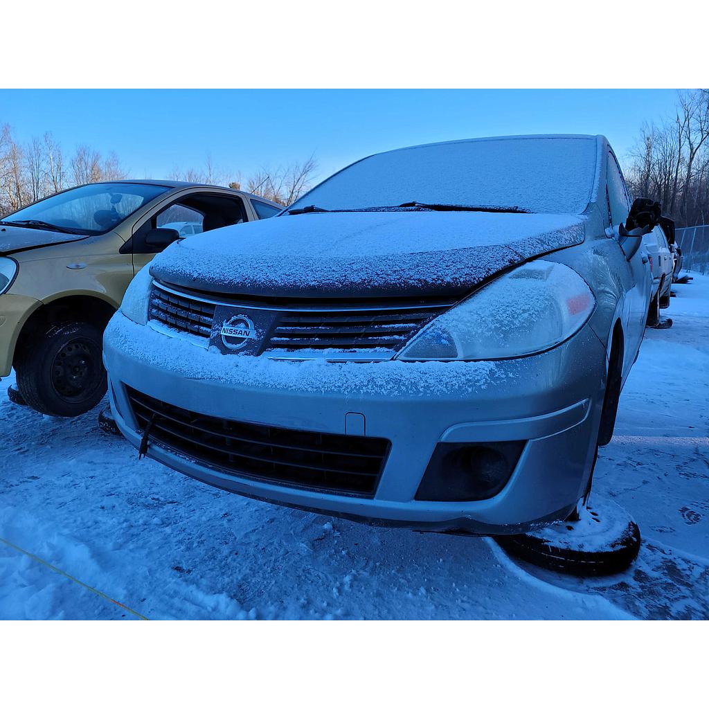 NISSAN VERSA 2009