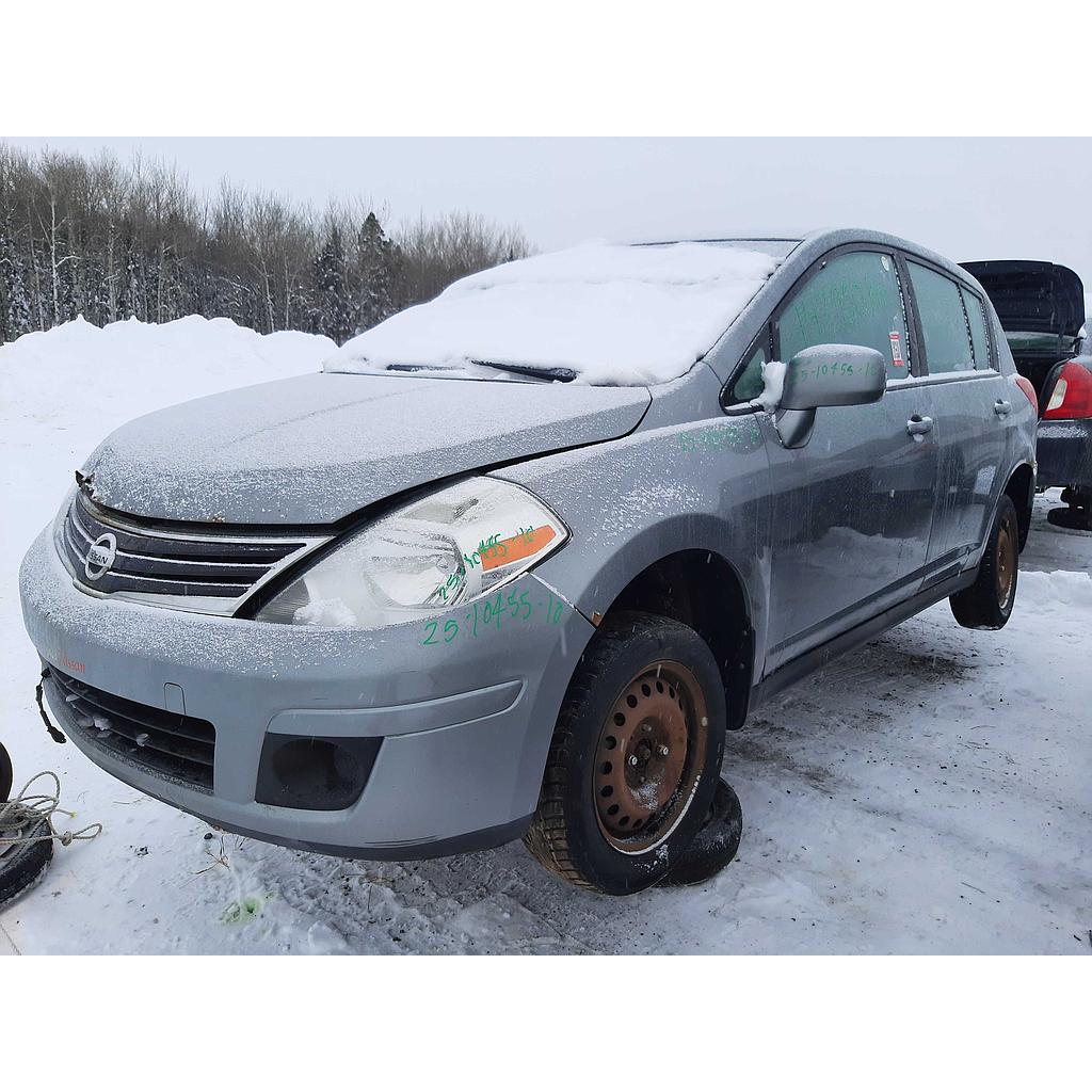 NISSAN VERSA 2010