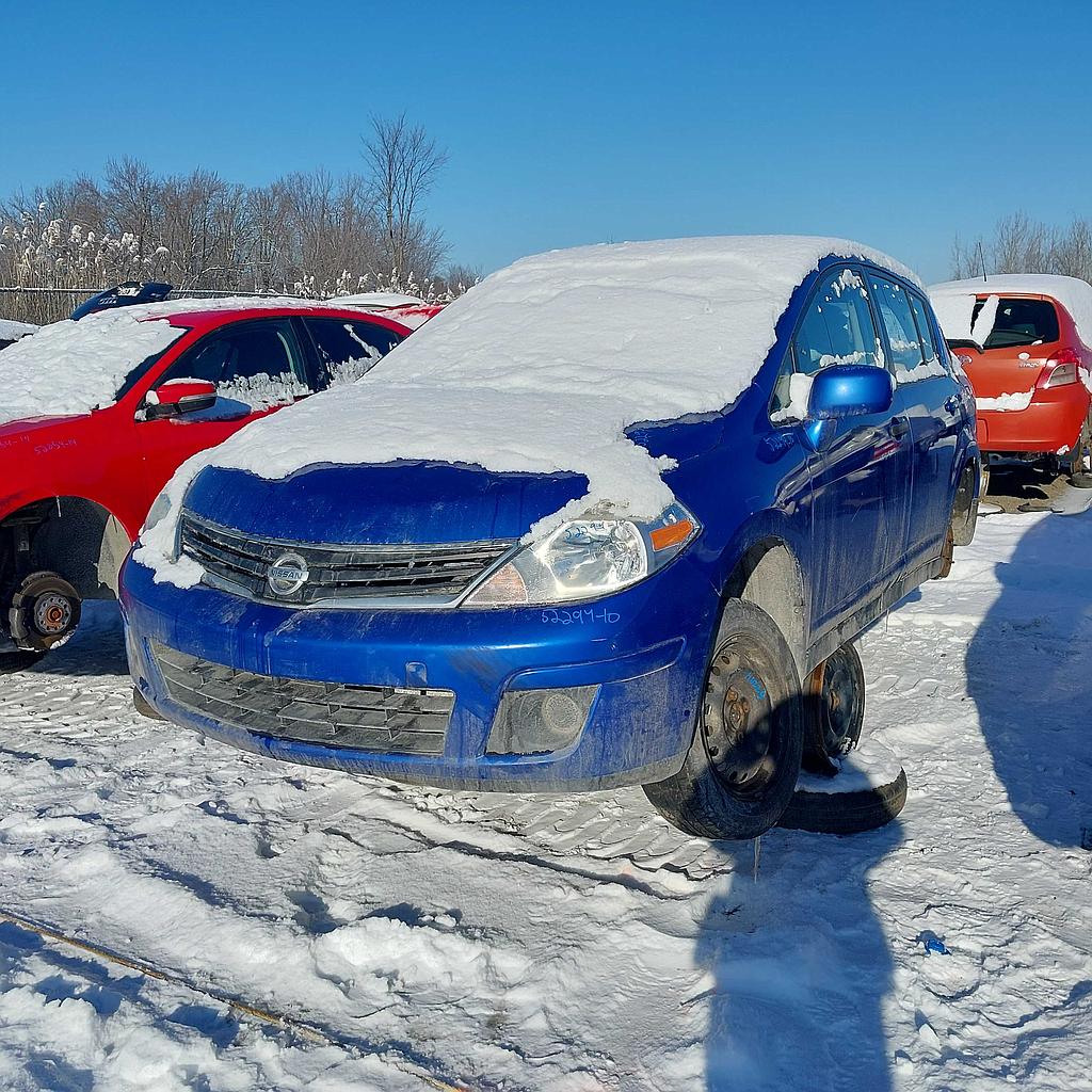 NISSAN VERSA 2010