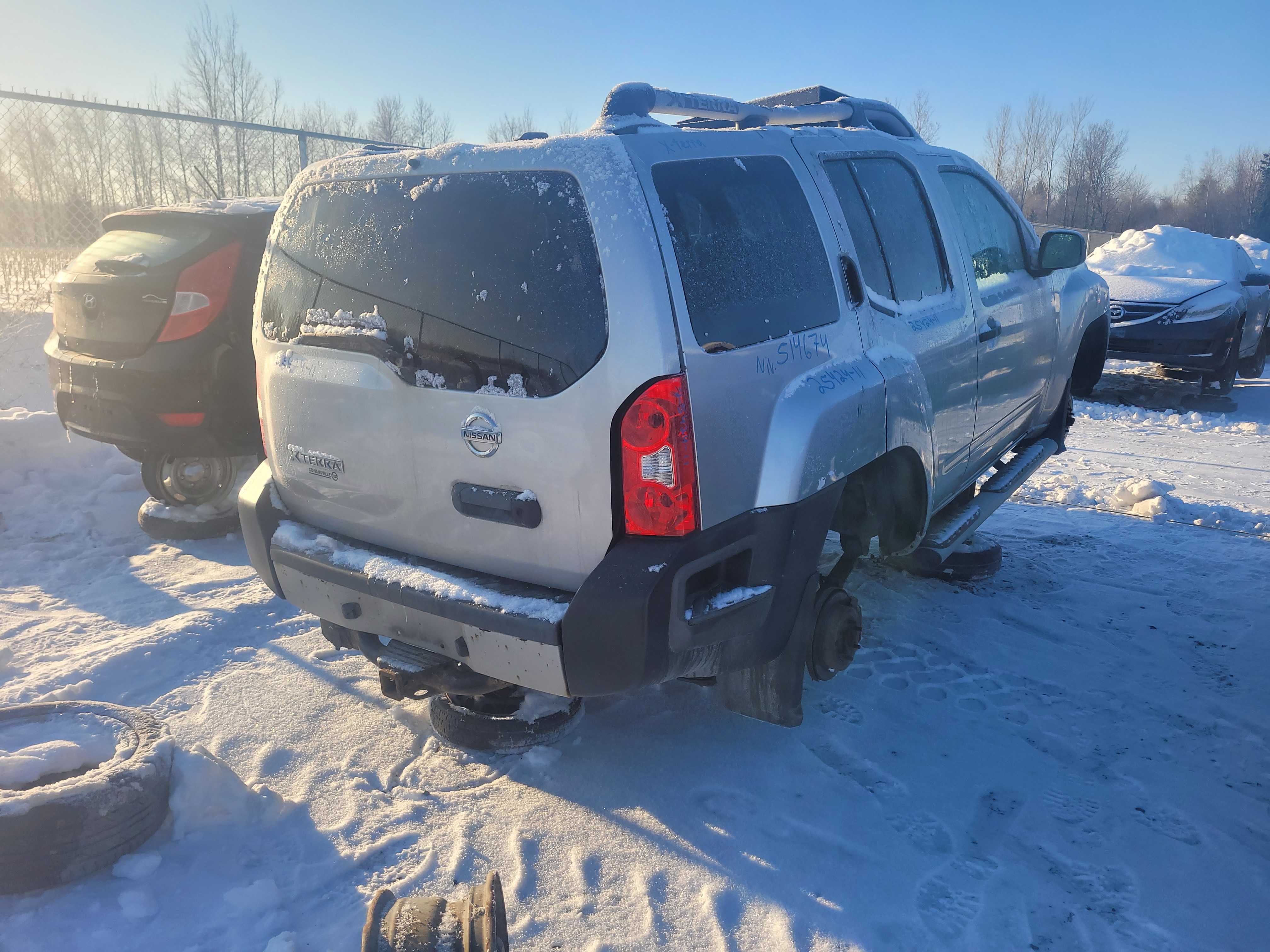 NISSAN XTERRA 2011