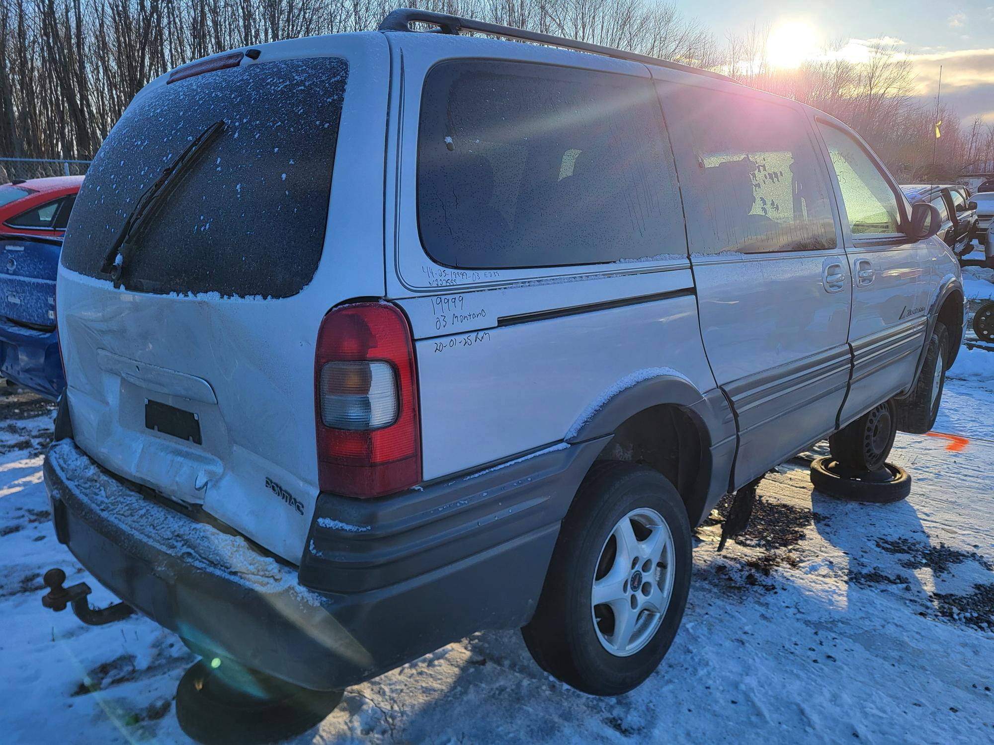 PONTIAC MONTANA 2003