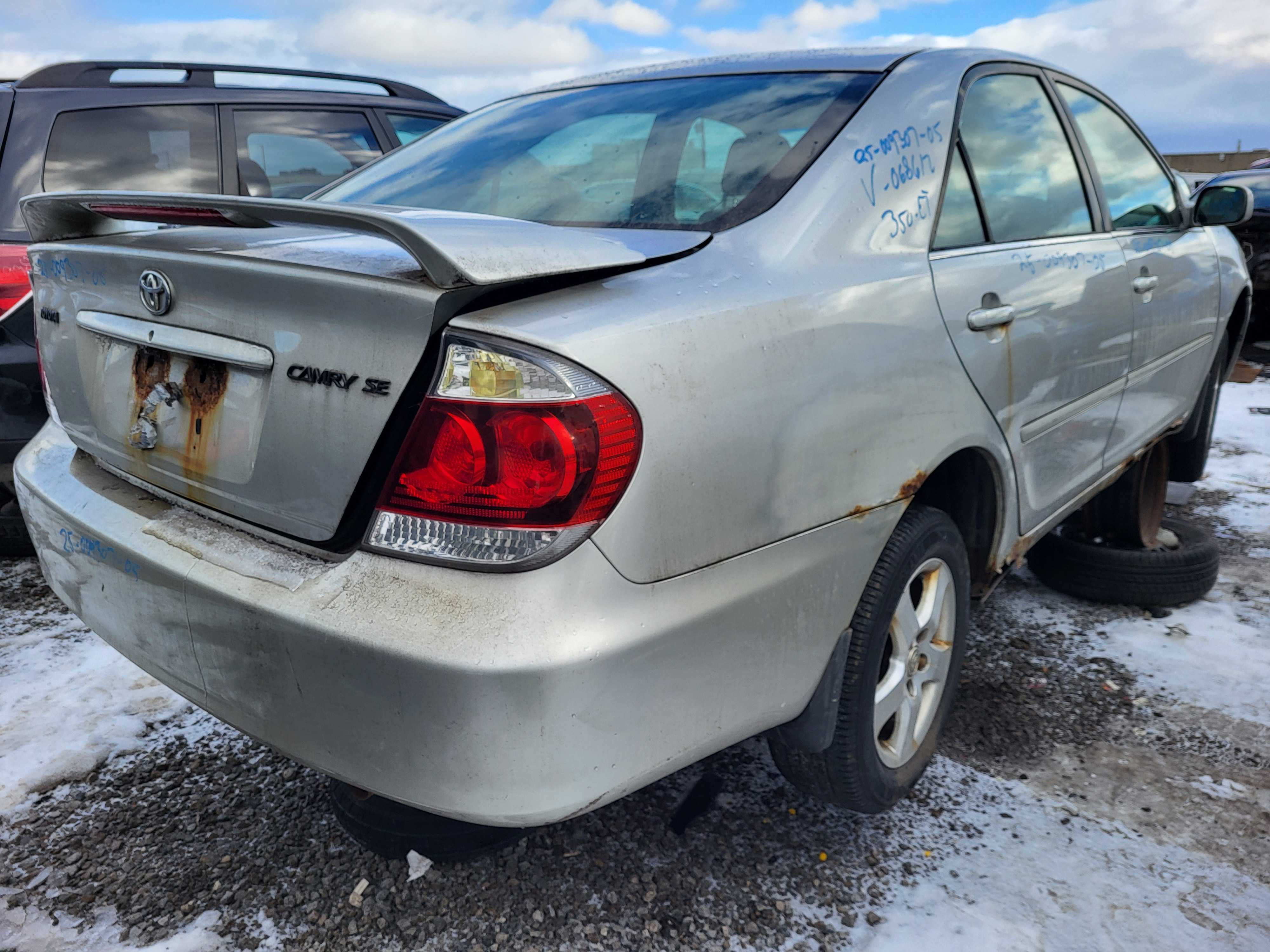 TOYOTA CAMRY 2005