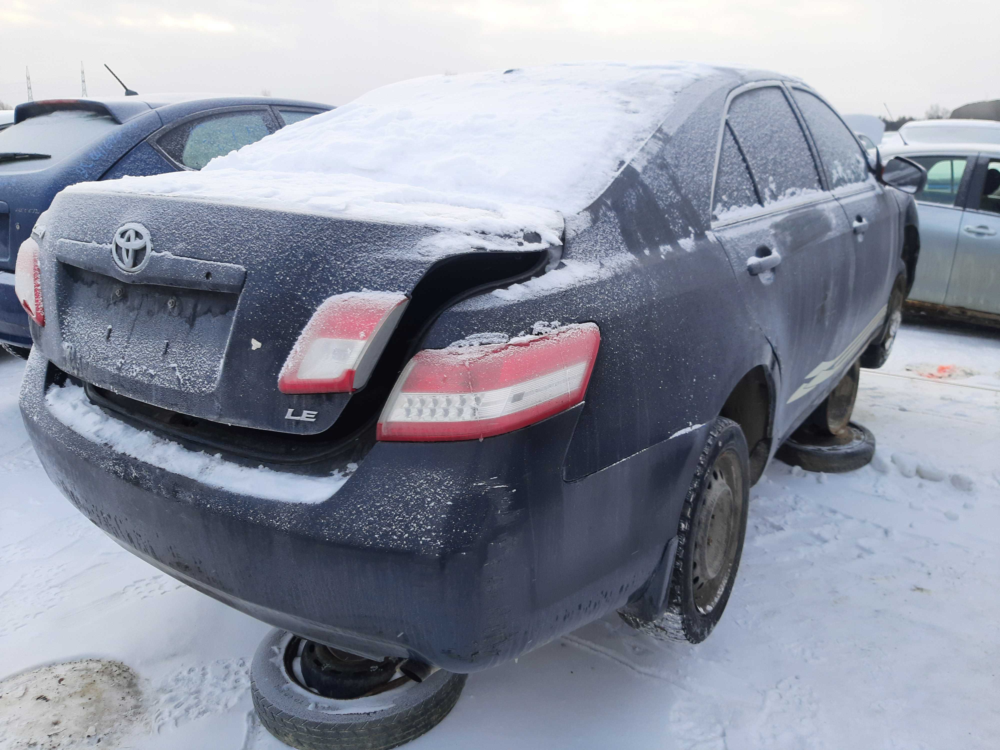 TOYOTA CAMRY 2010