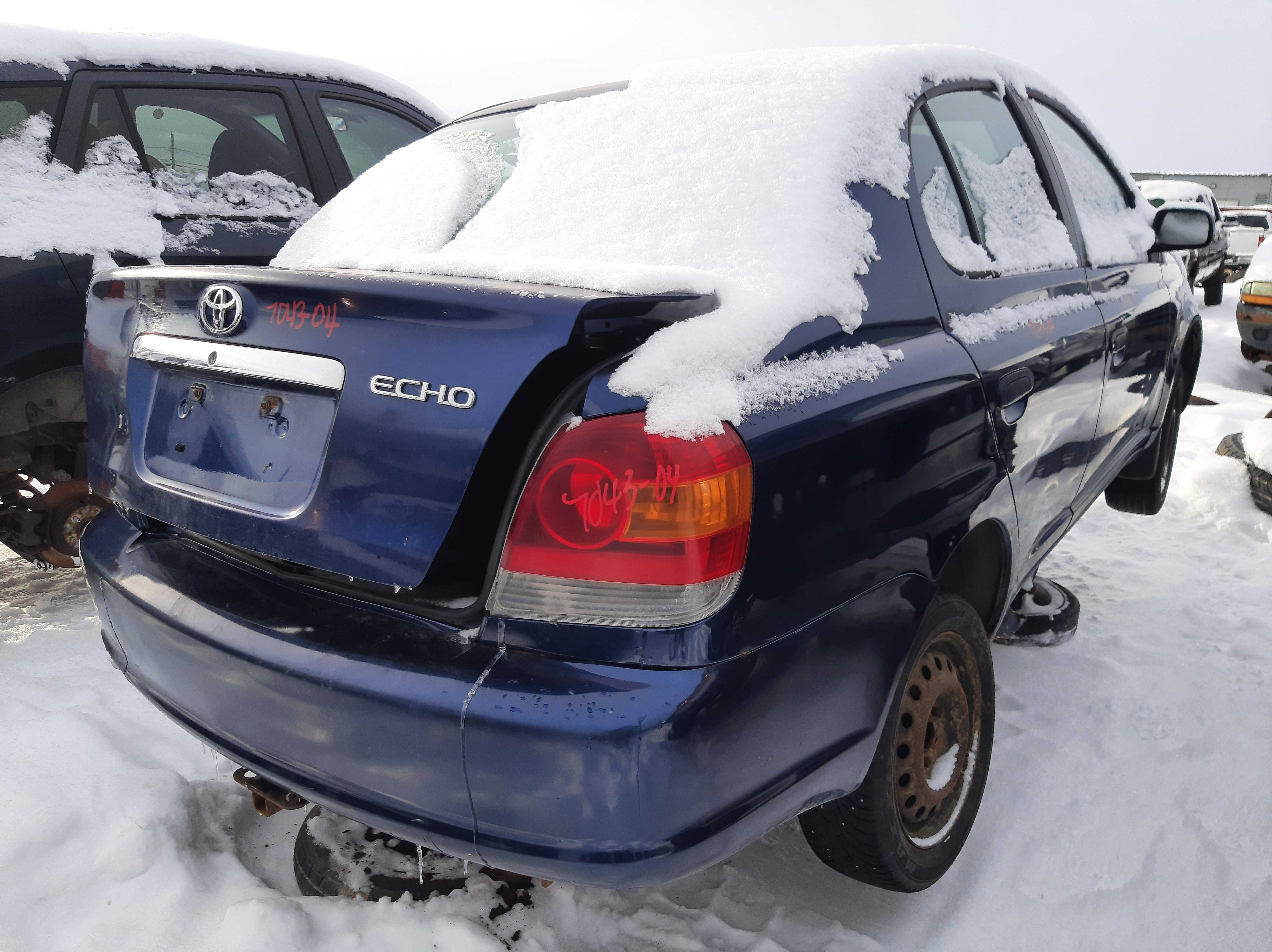 TOYOTA ECHO 2004