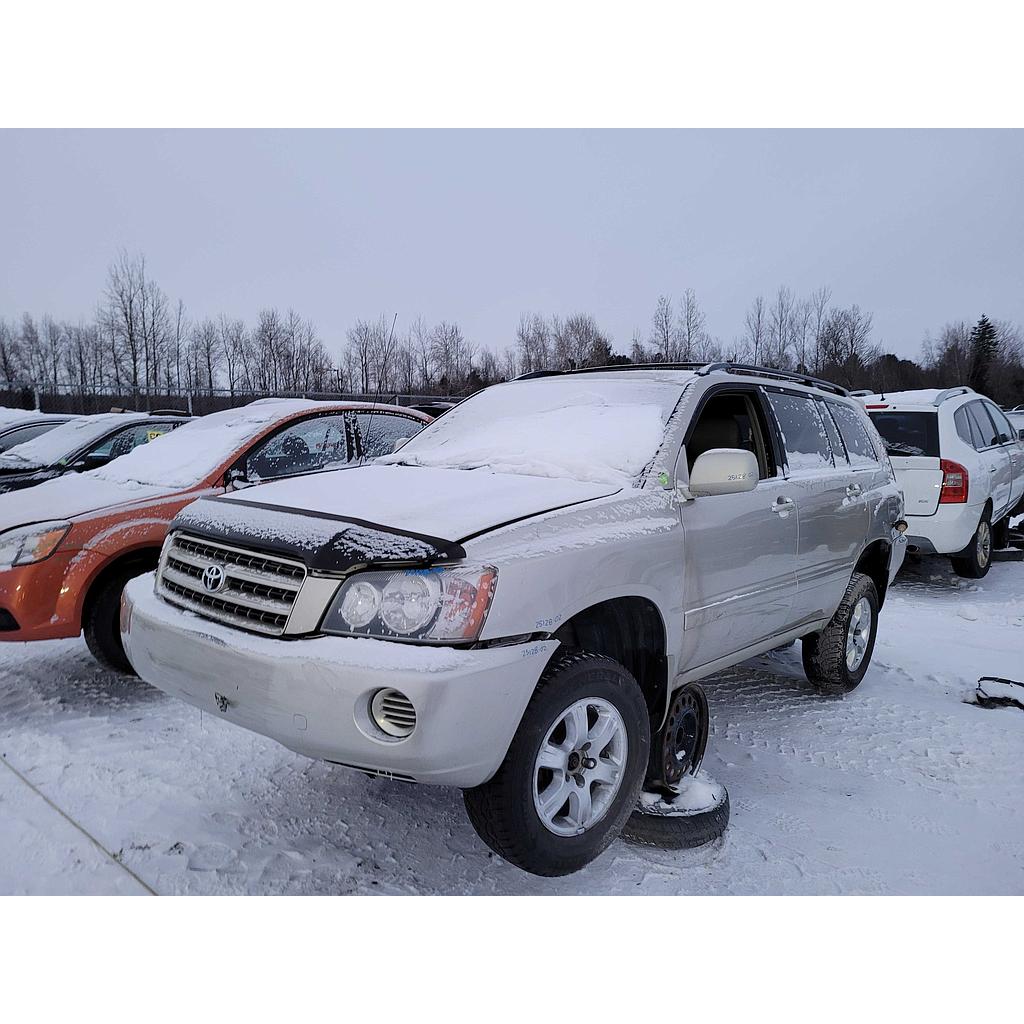 TOYOTA HIGHLANDER 2002