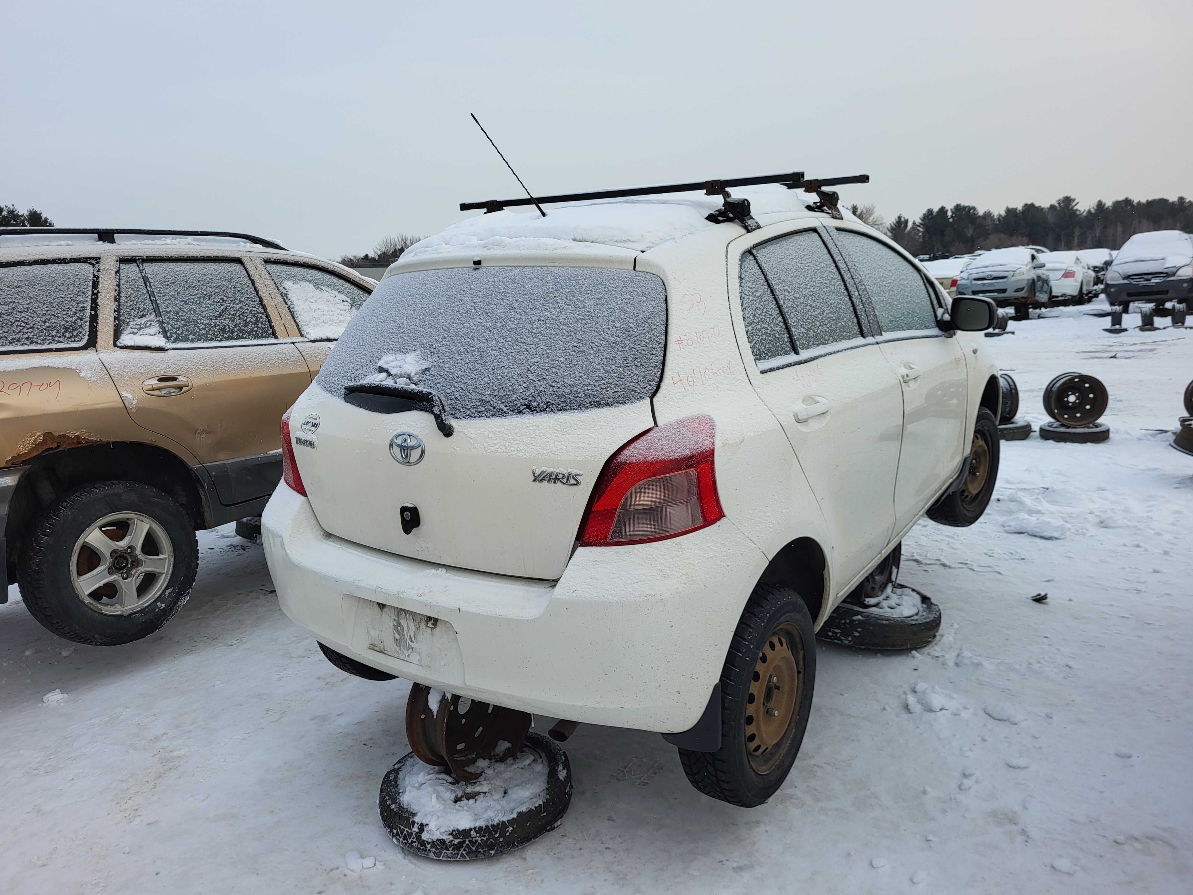 TOYOTA YARIS 2008