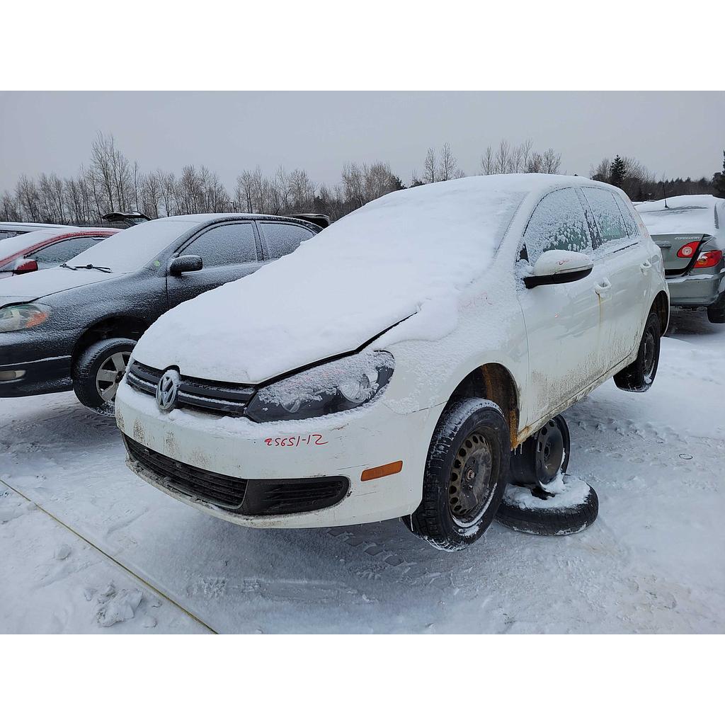VOLKSWAGEN GOLF 2012