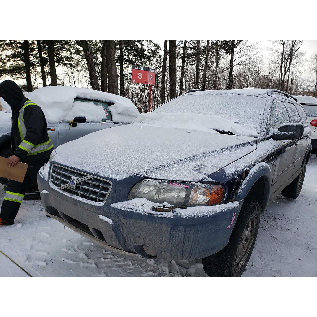 VOLVO V70 2004