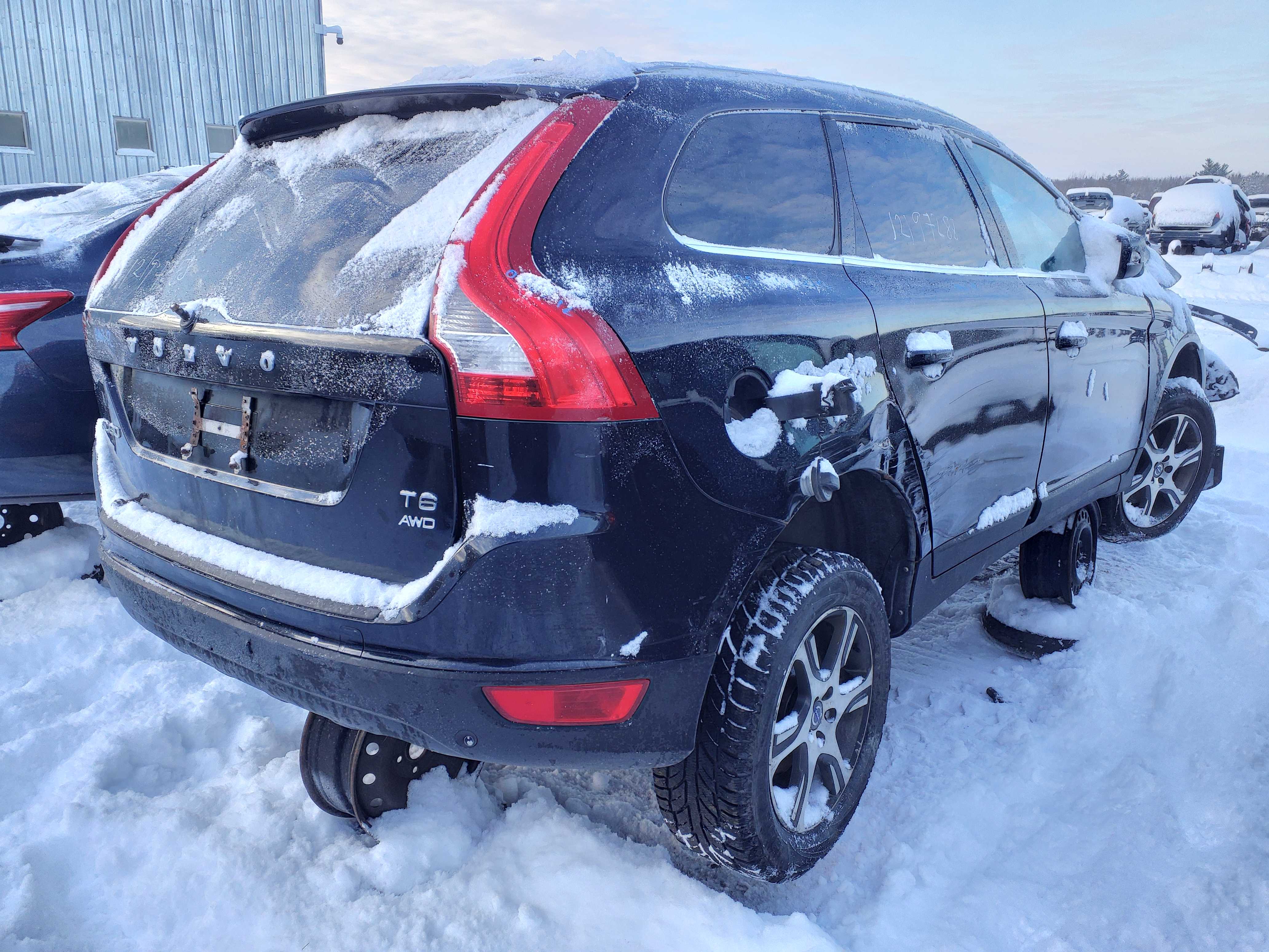 VOLVO XC60 2012