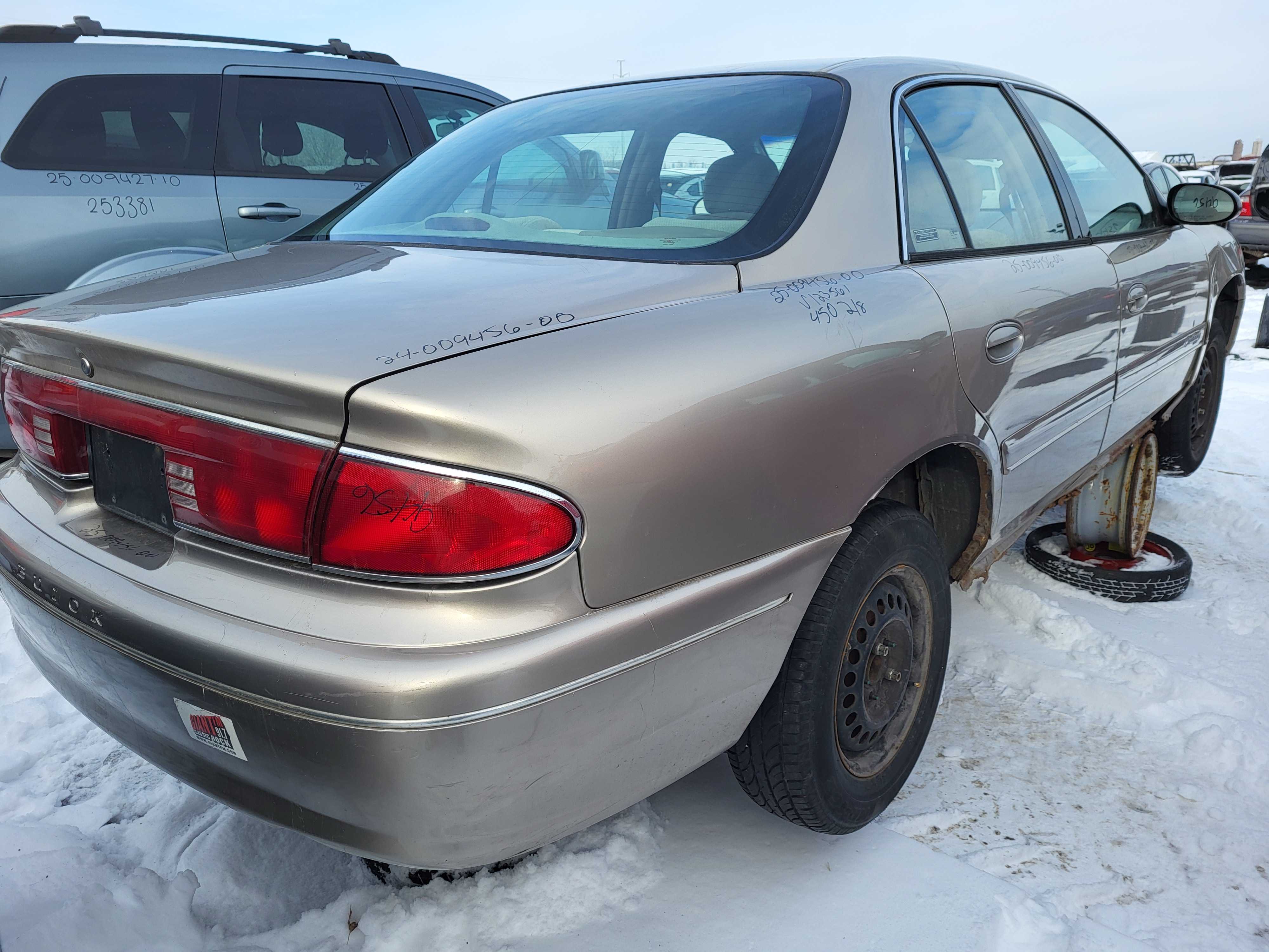 BUICK CENTURY 2000