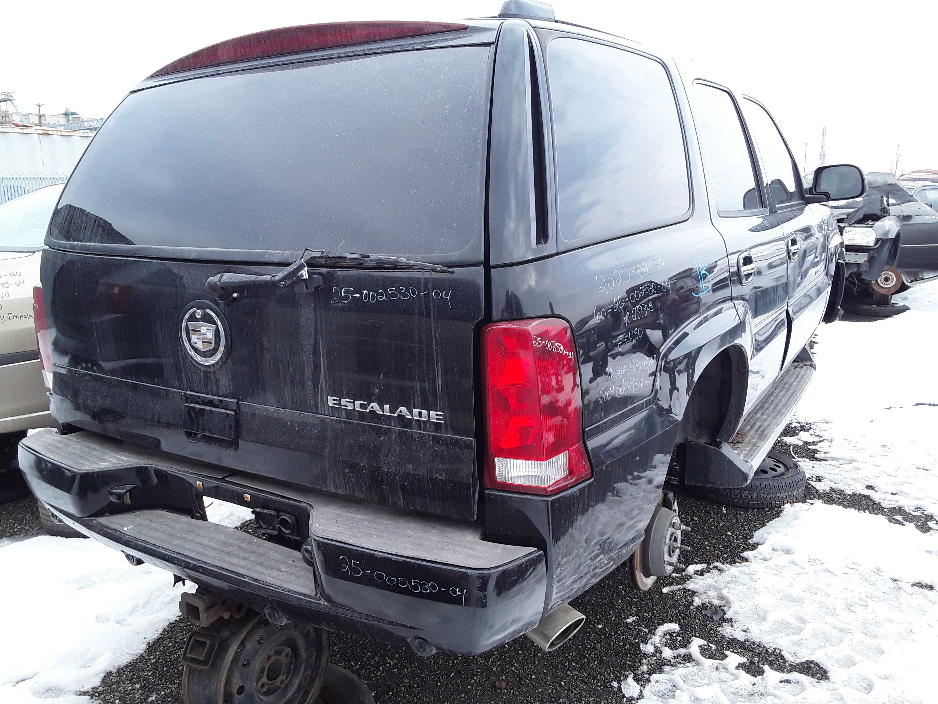CADILLAC ESCALADE 2004