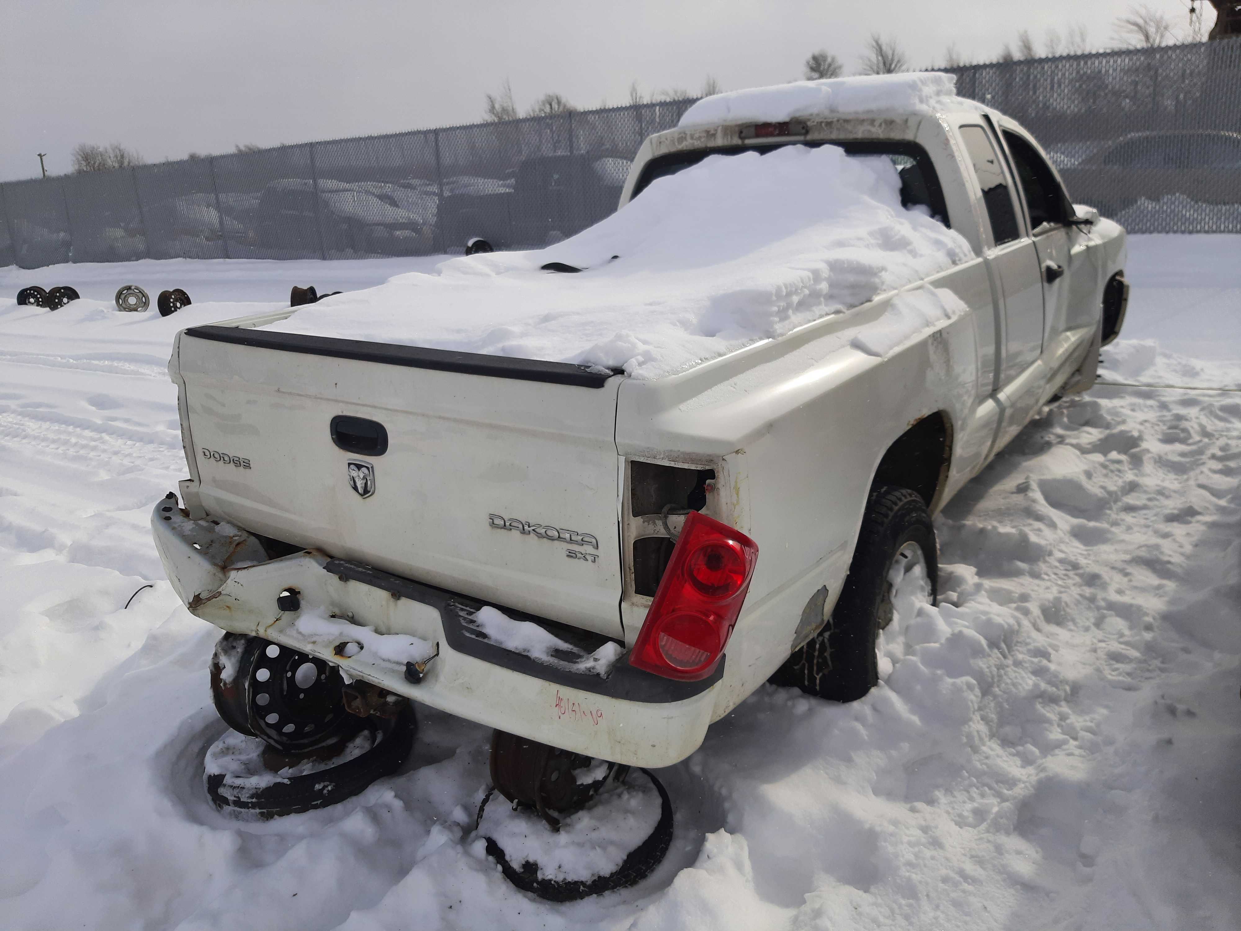 DODGE DAKOTA 2009