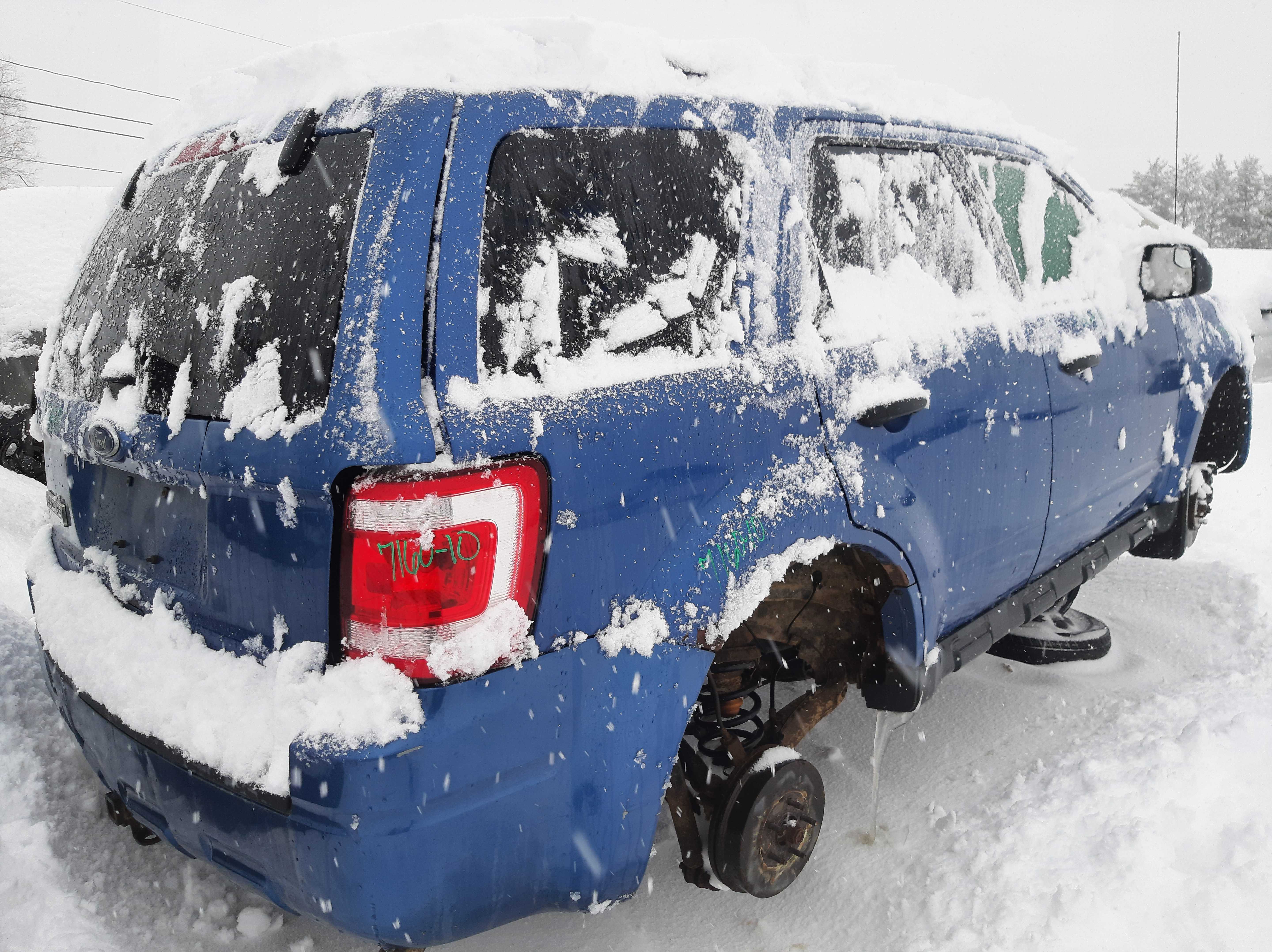 FORD ESCAPE 2010