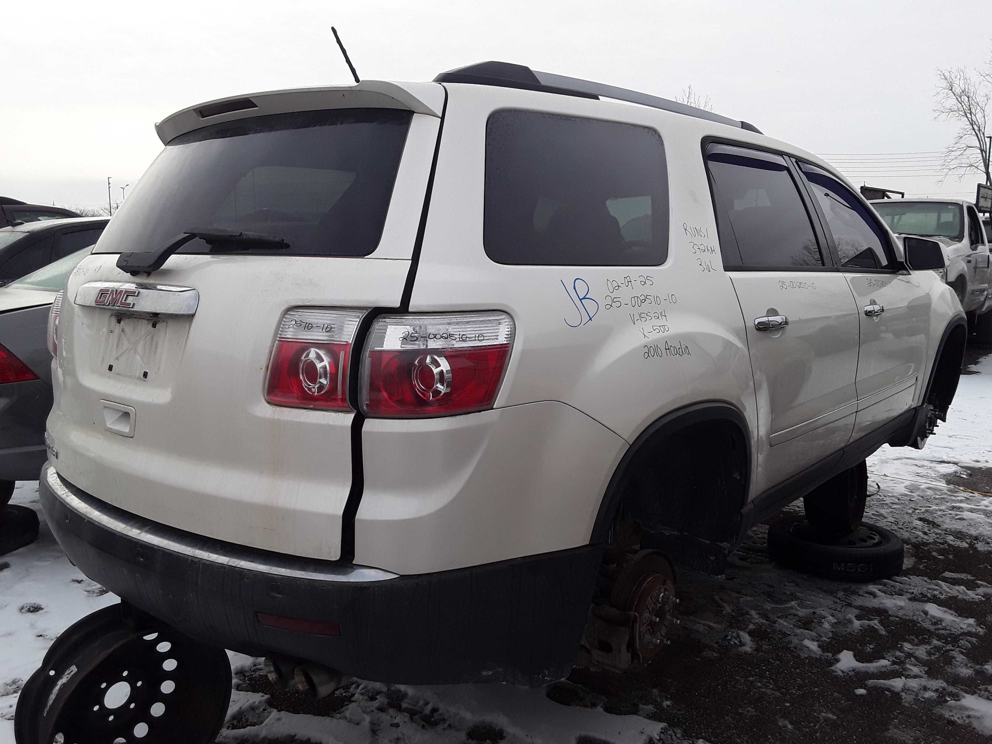 GMC ACADIA 2010