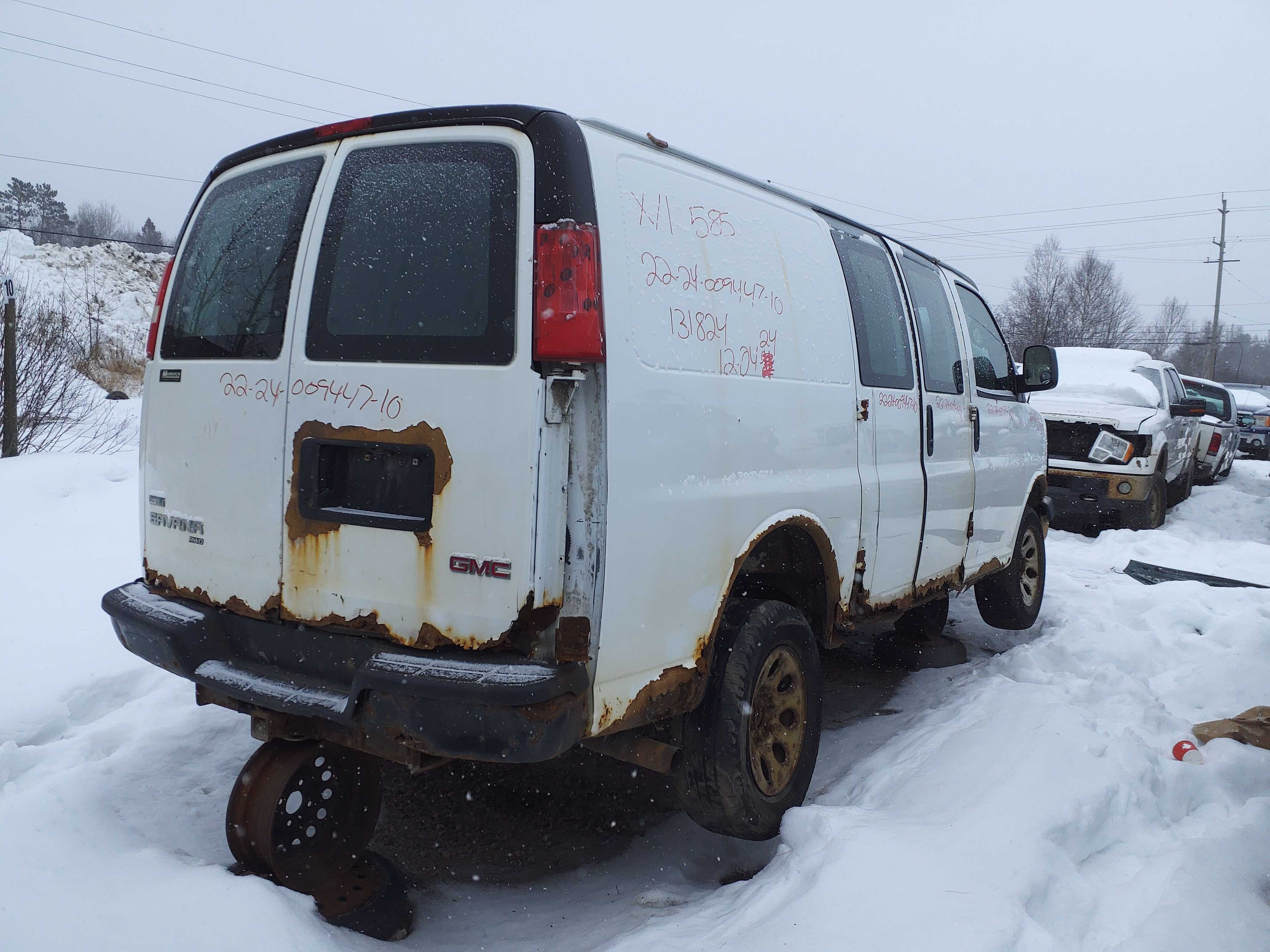 GMC SAVANA CARGO 2010