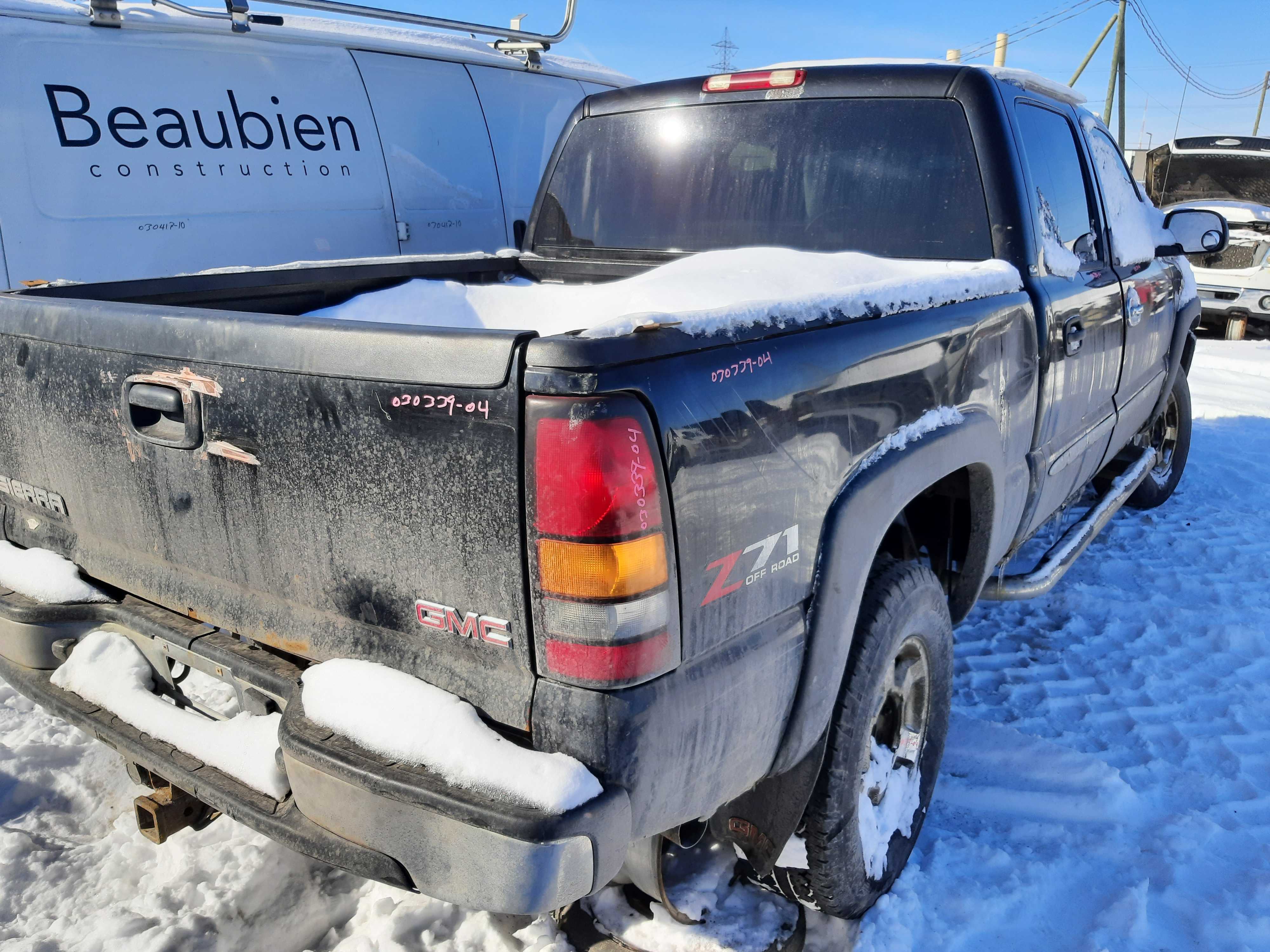 GMC SIERRA 1500 2004