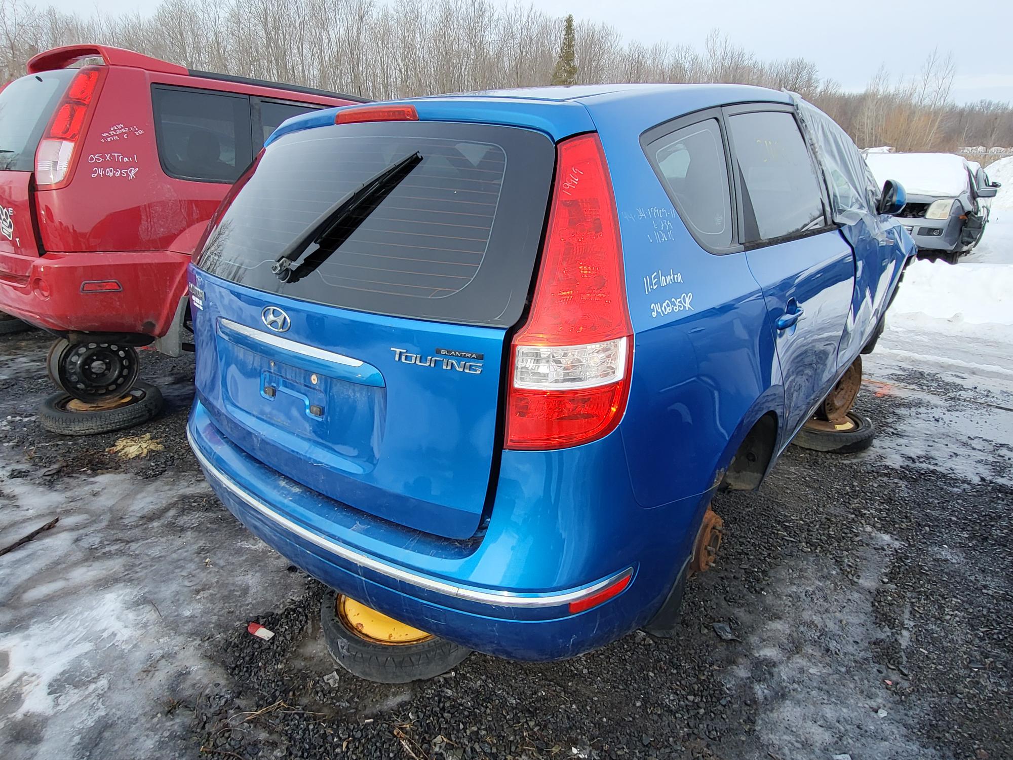 HYUNDAI ELANTRA 2011
