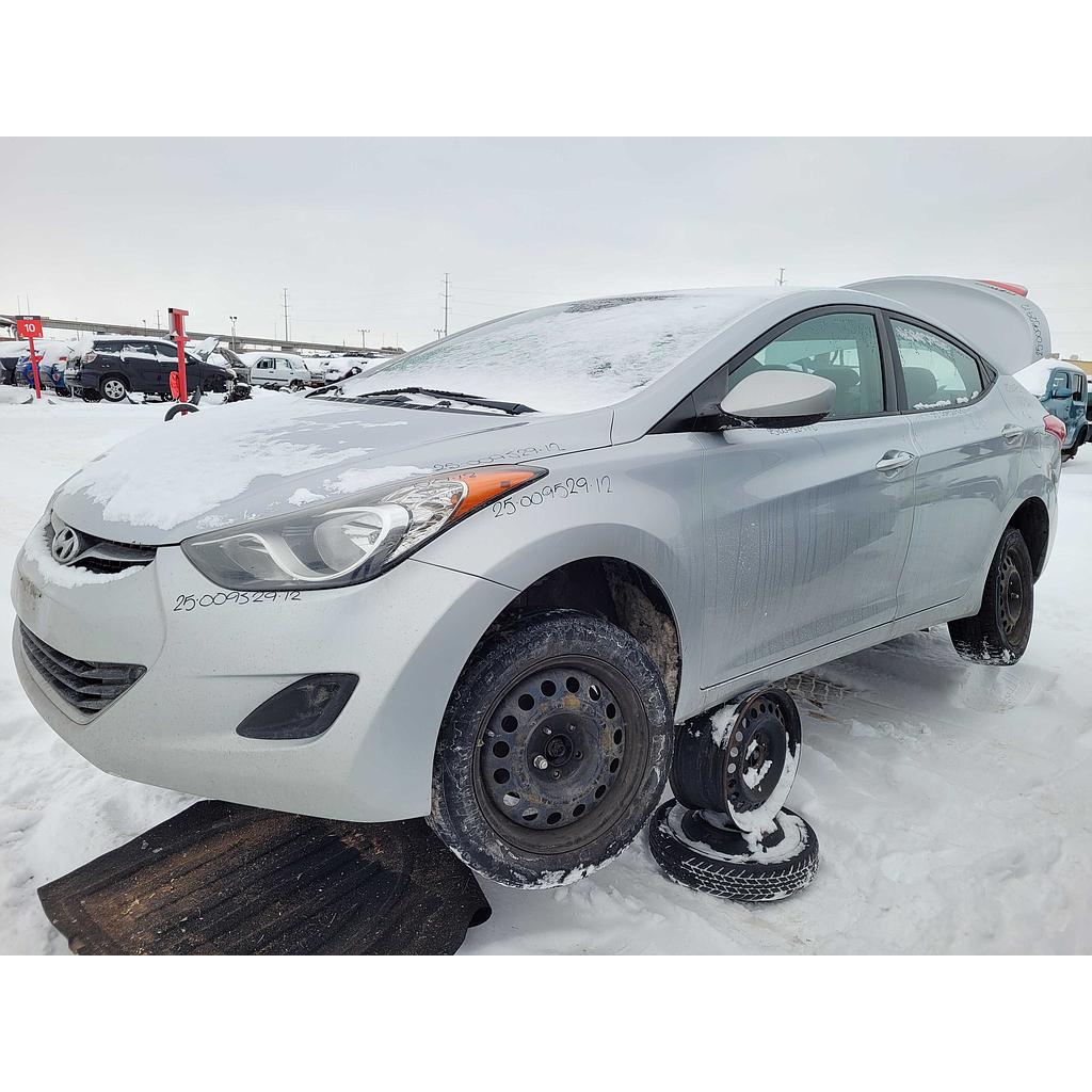 HYUNDAI ELANTRA 2012