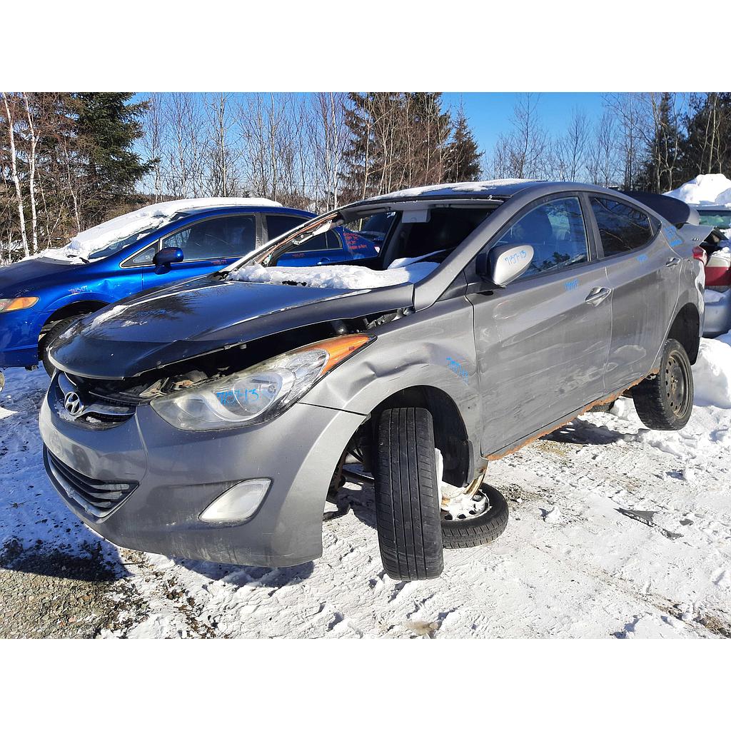 HYUNDAI ELANTRA 2013
