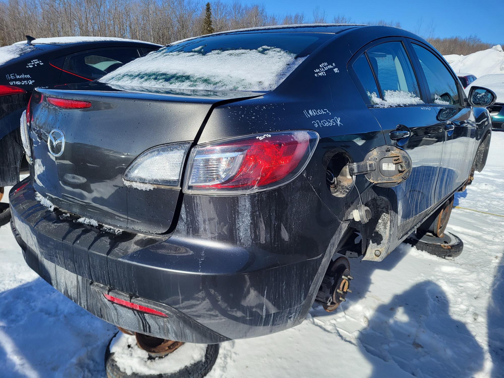 MAZDA MAZDA3 2011
