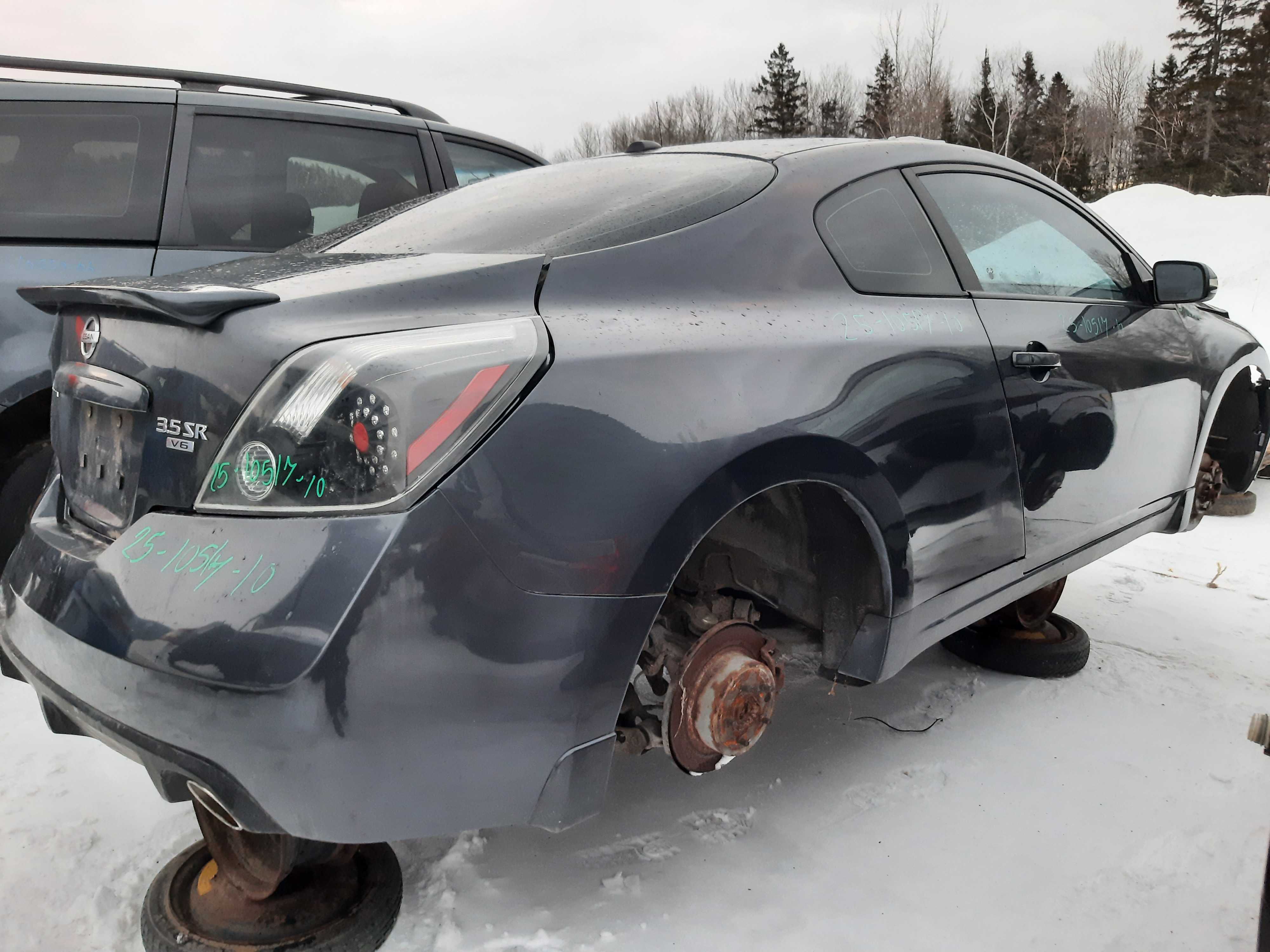 NISSAN ALTIMA 2010