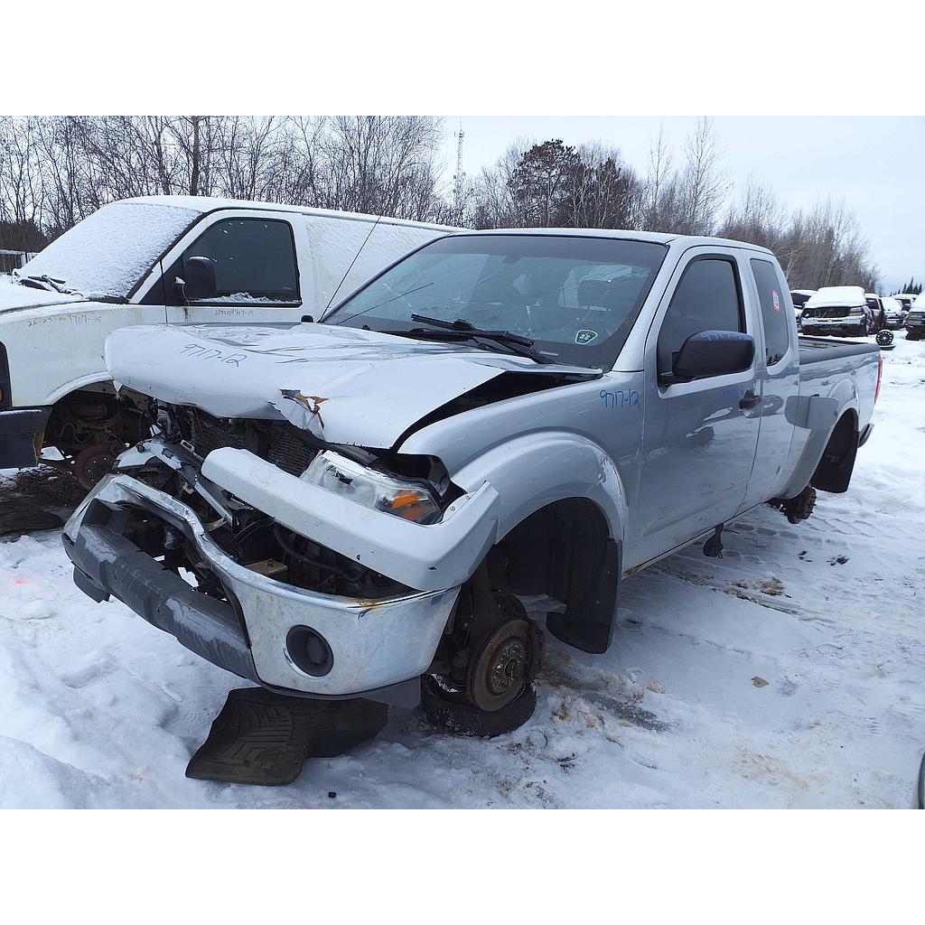 NISSAN FRONTIER 2012