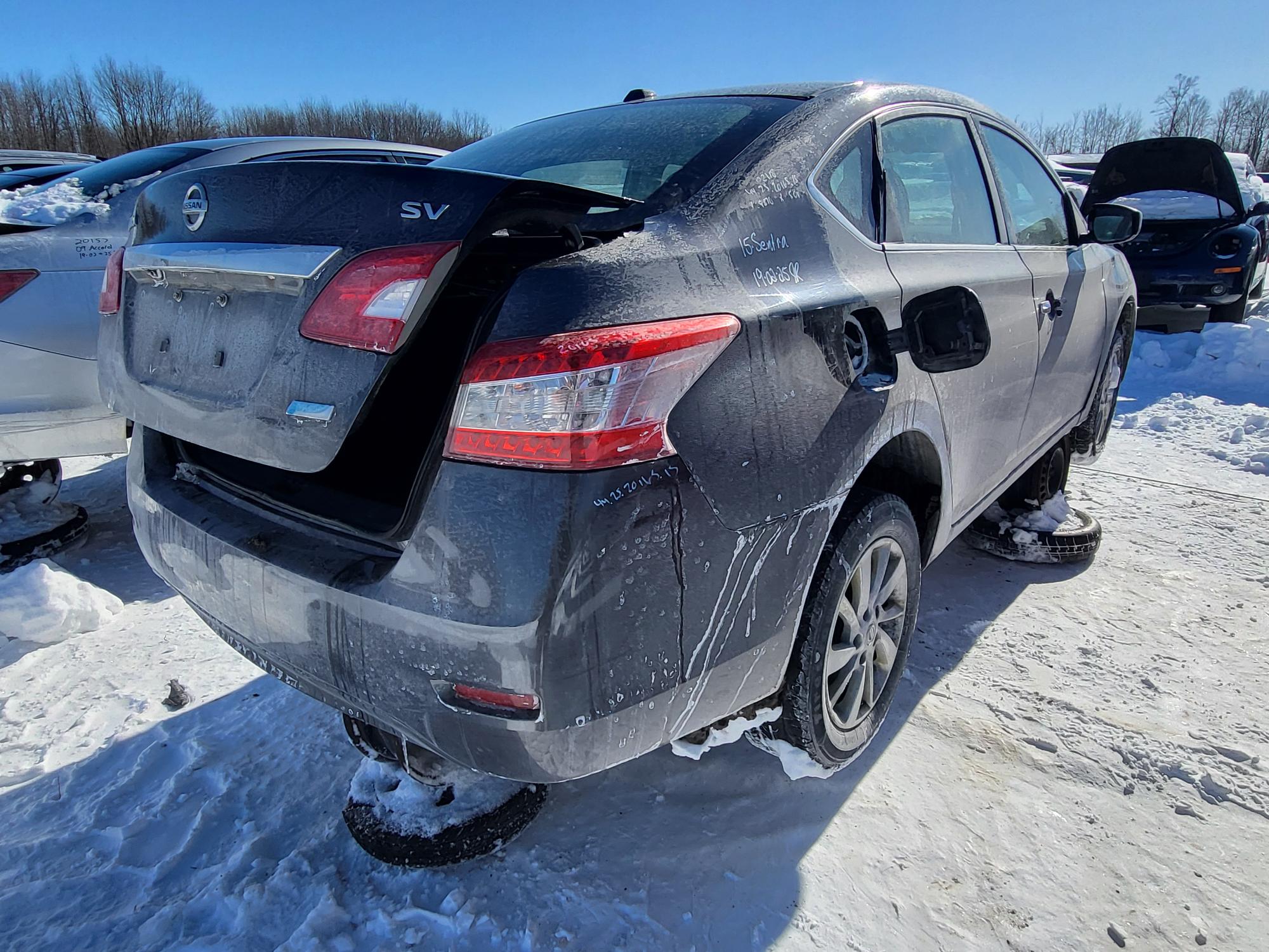NISSAN SENTRA 2015