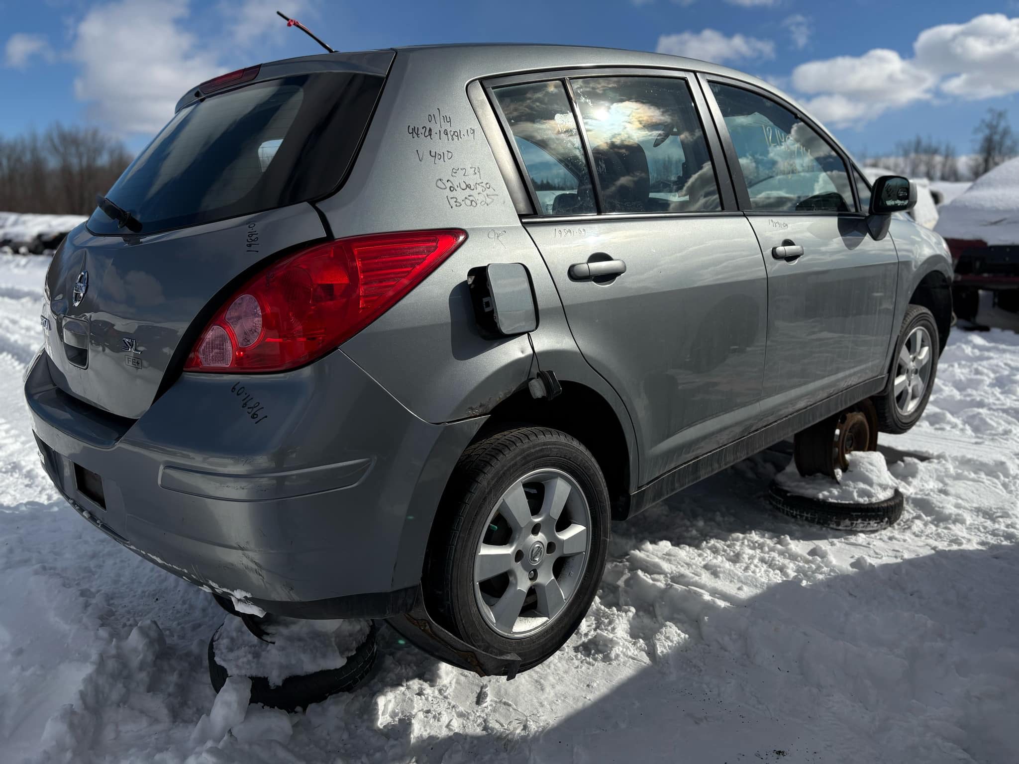 NISSAN VERSA 2009