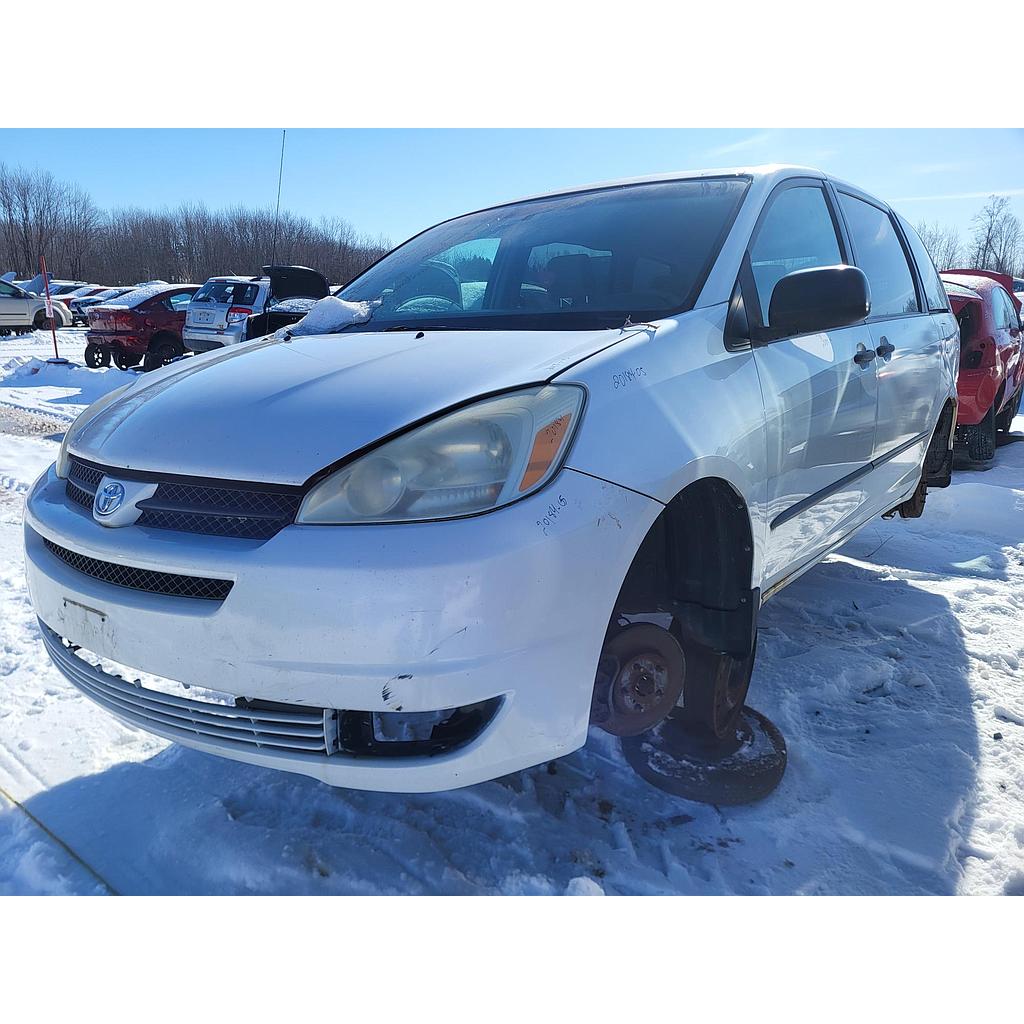 TOYOTA SIENNA 2005