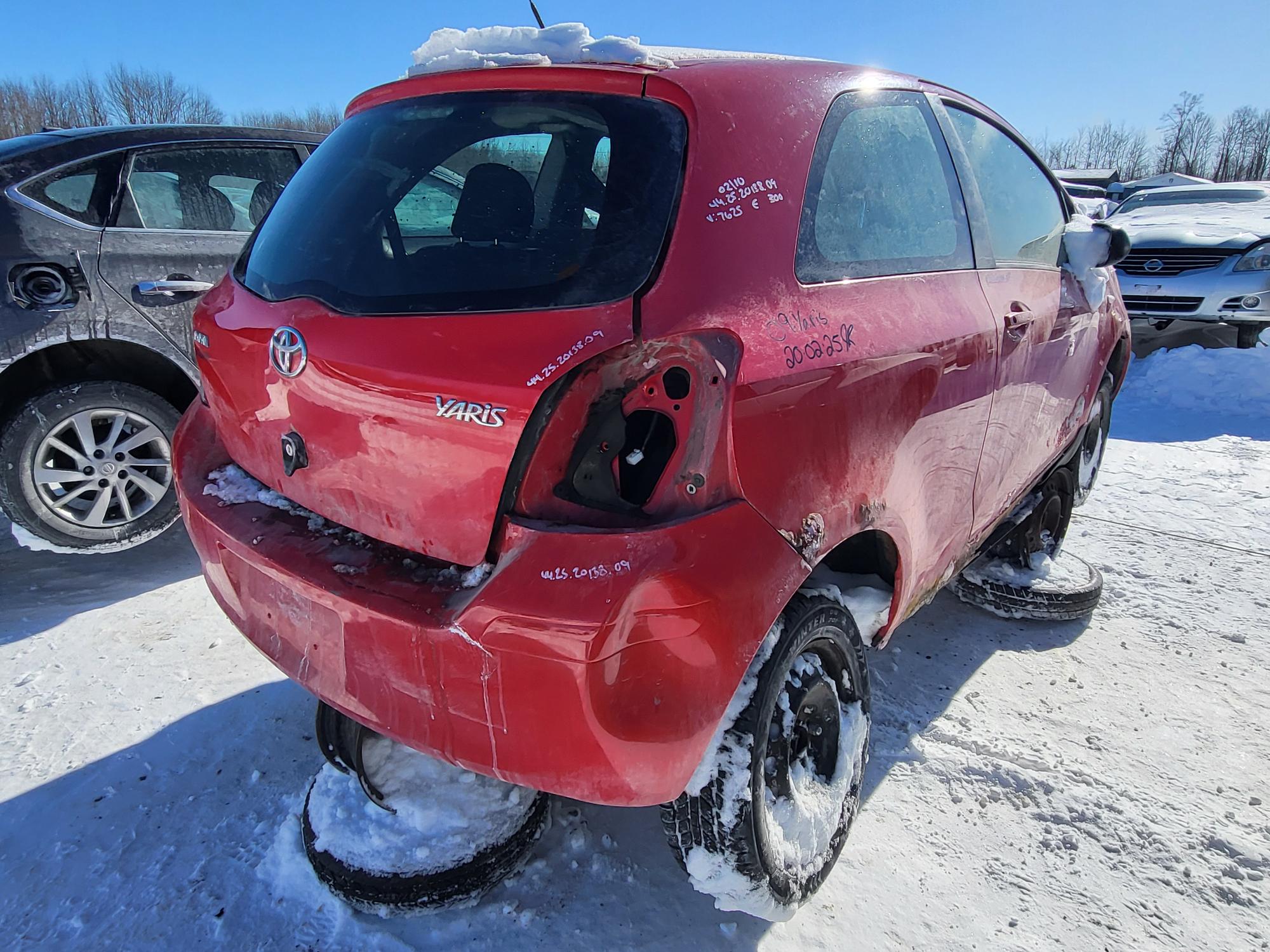 TOYOTA YARIS 2009
