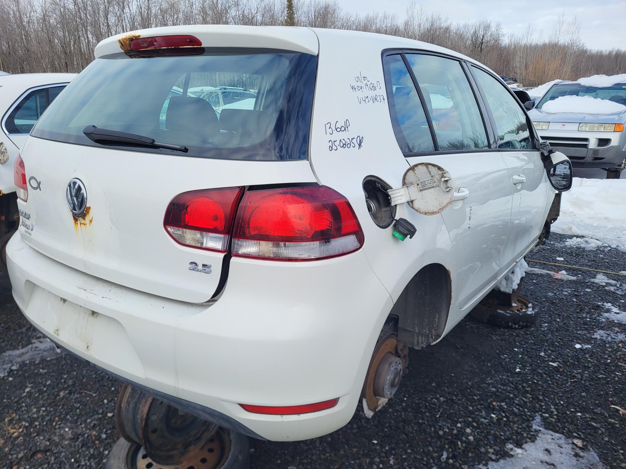 VOLKSWAGEN GOLF 2013