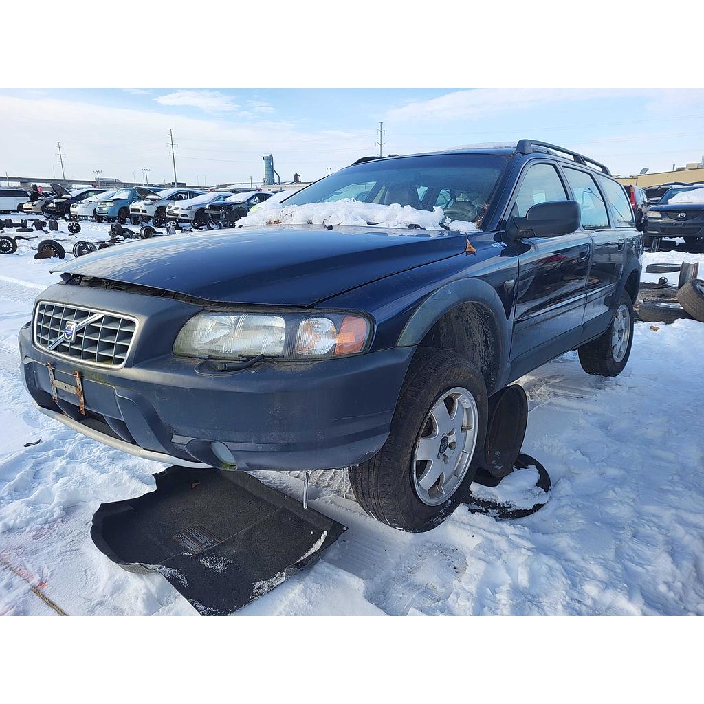 VOLVO V70 2004