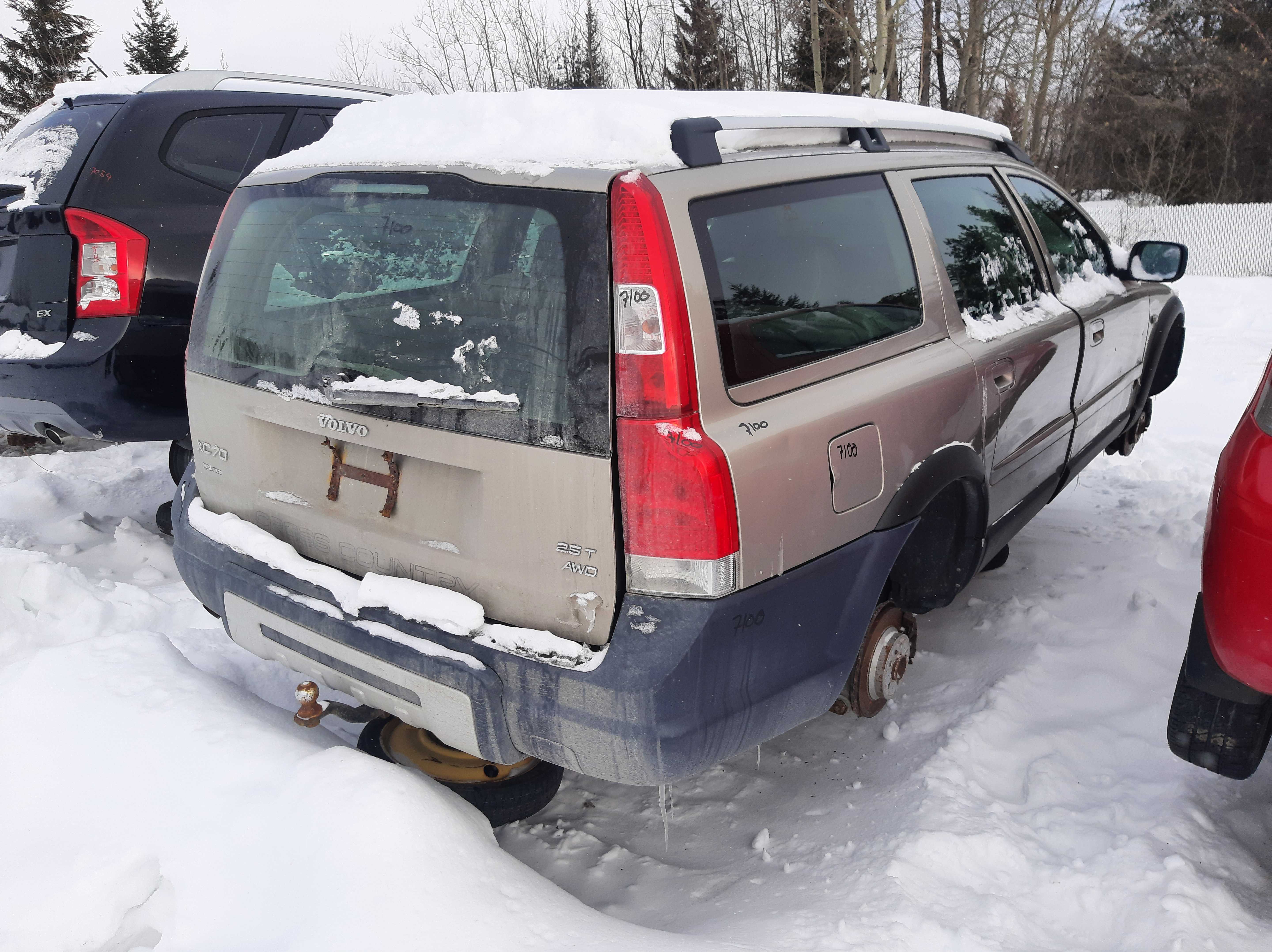 VOLVO XC70 2005