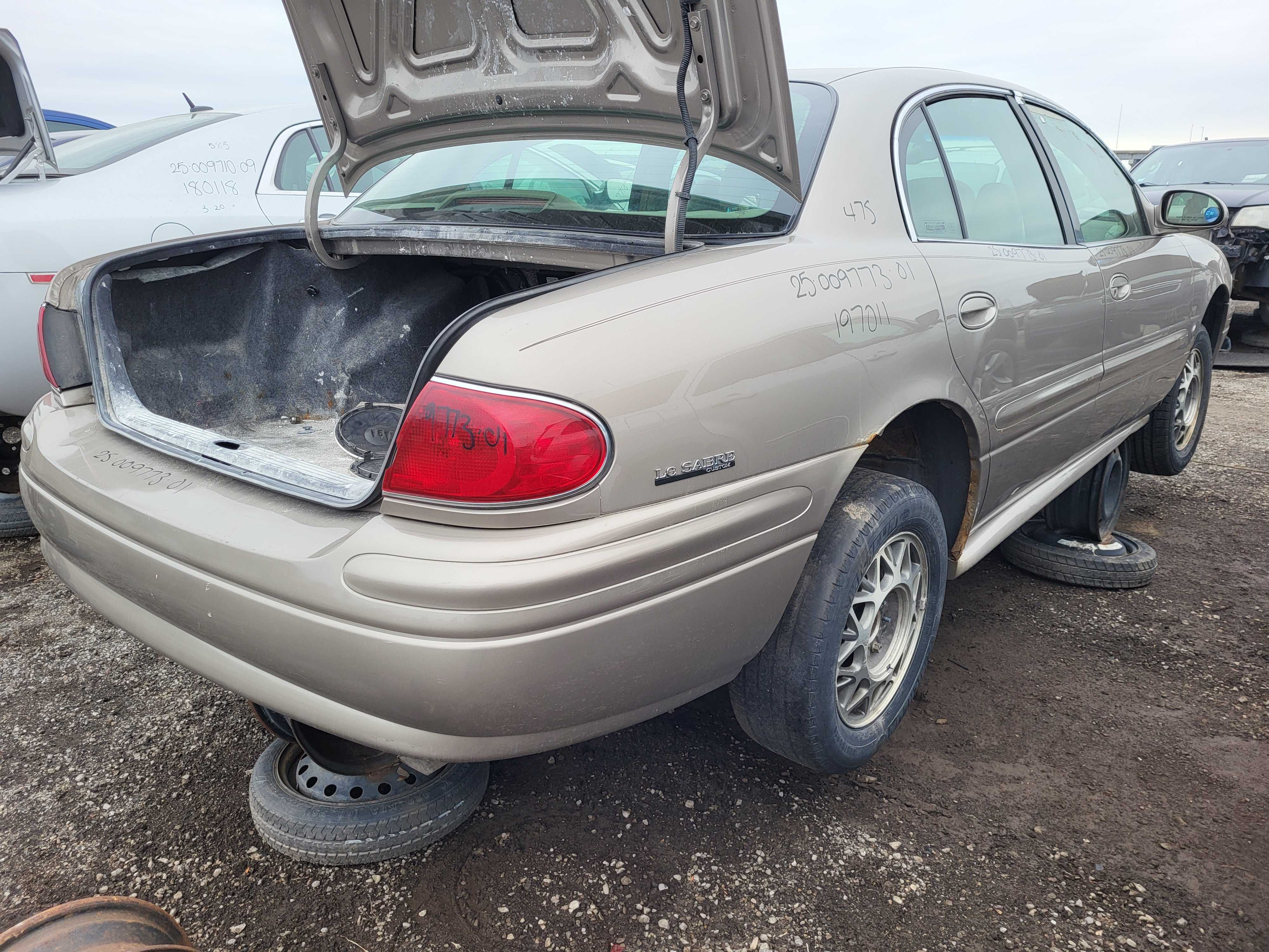 BUICK LESABRE 2001