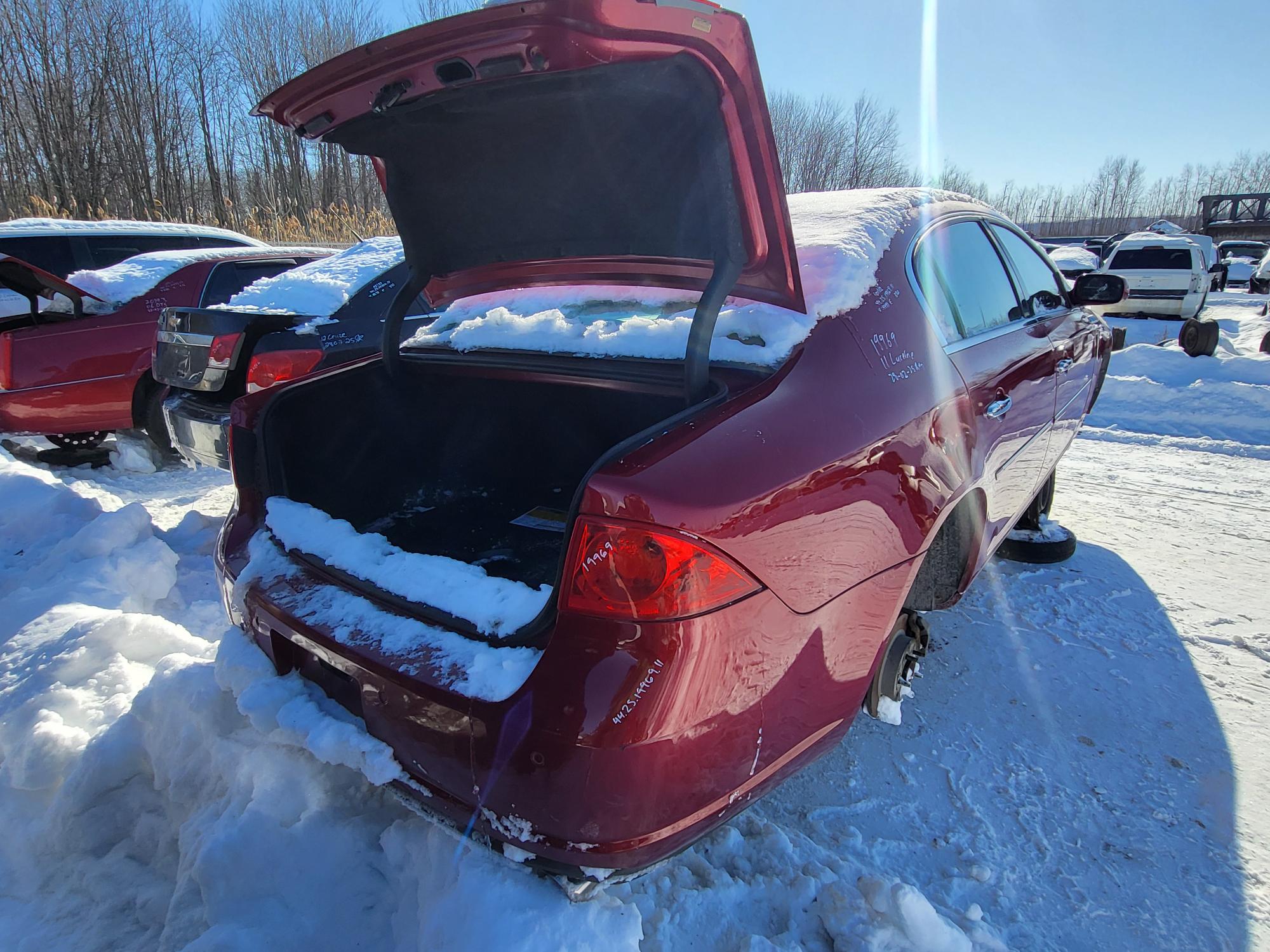 BUICK LUCERNE 2011