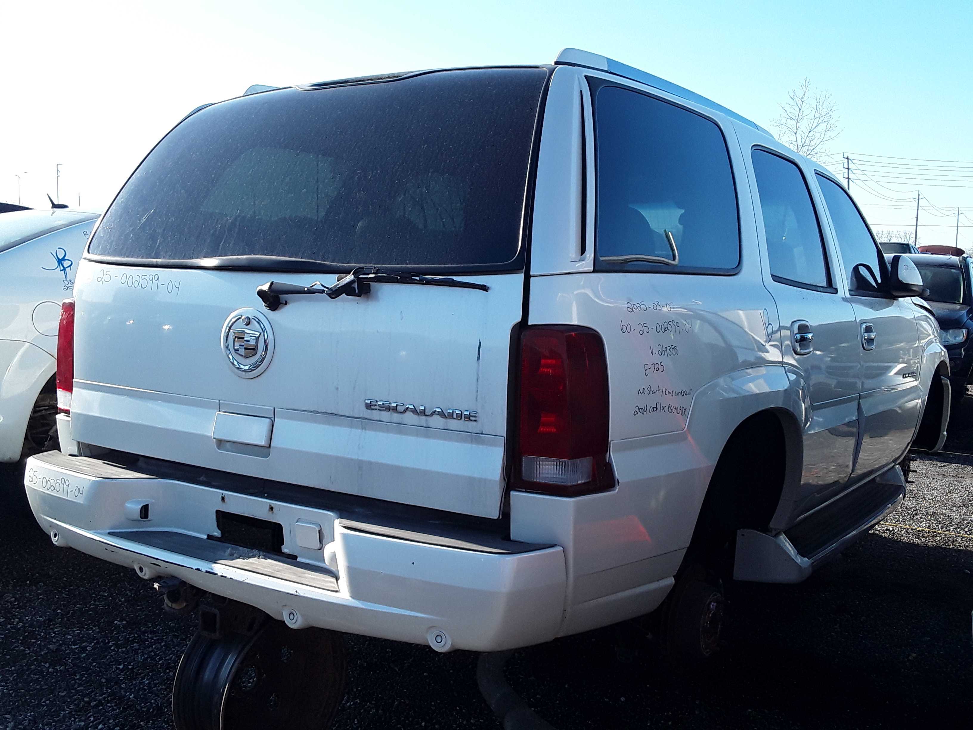 CADILLAC ESCALADE 2004