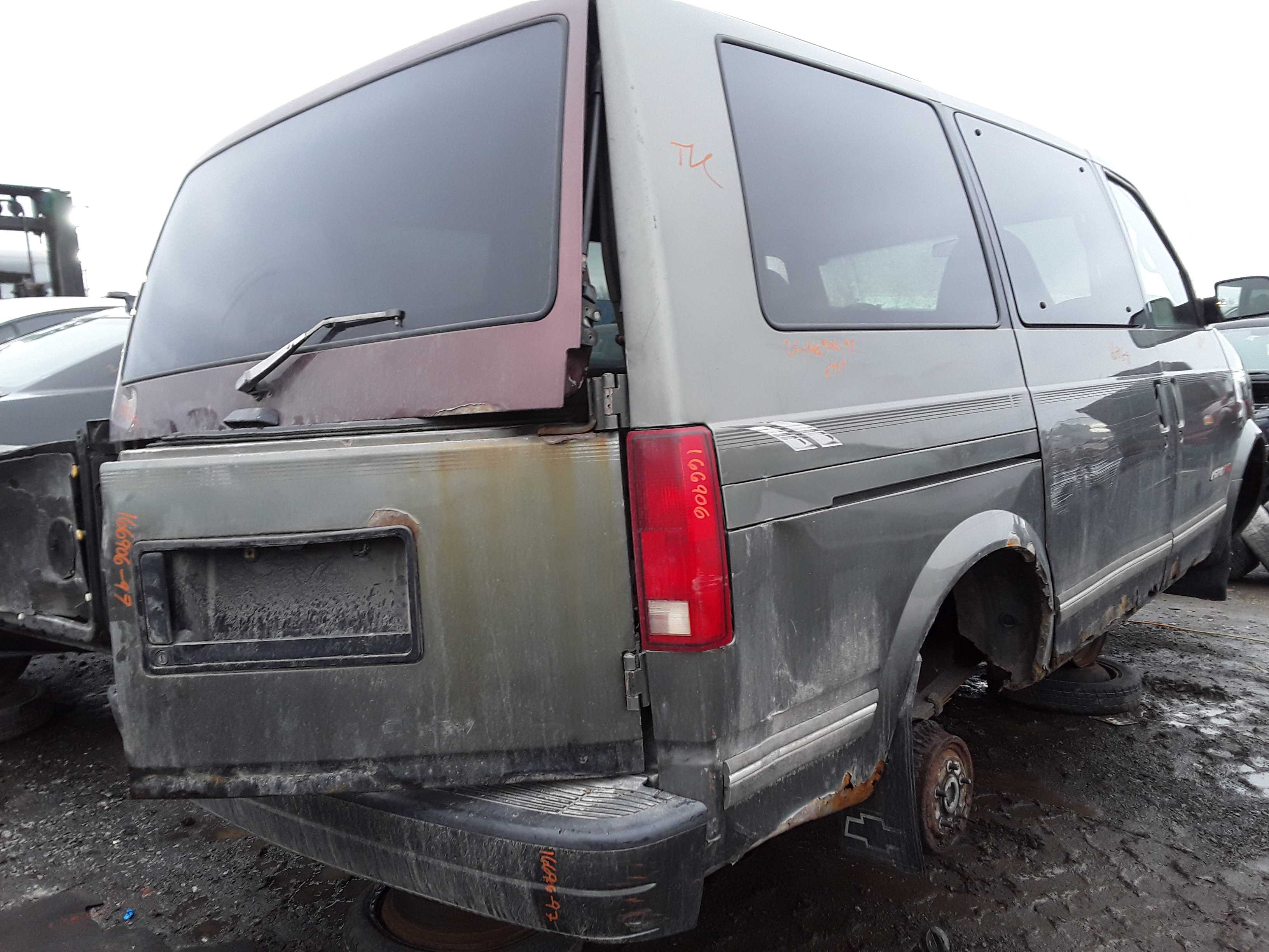 CHEVROLET ASTRO 1997