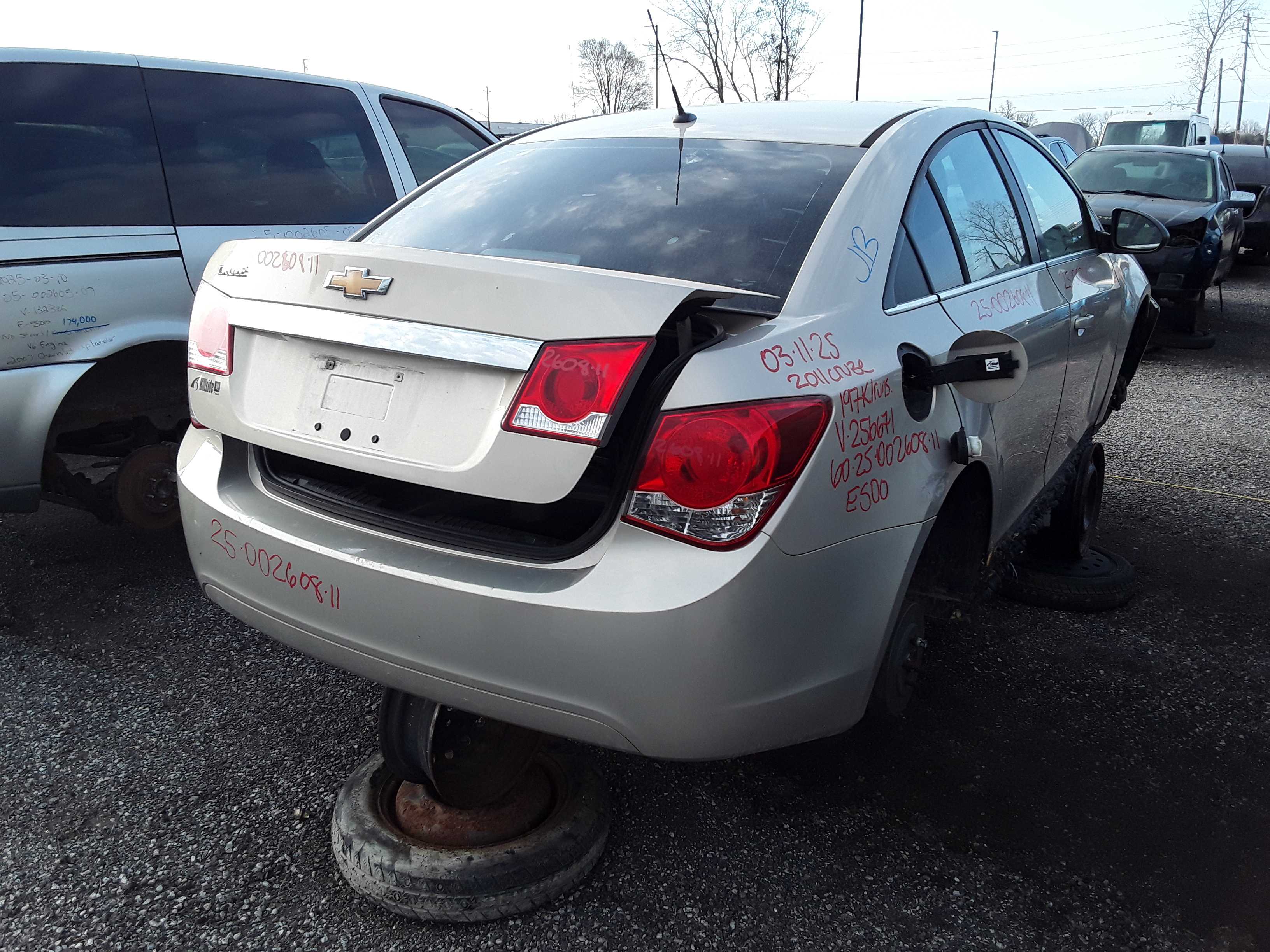CHEVROLET CRUZE 2011