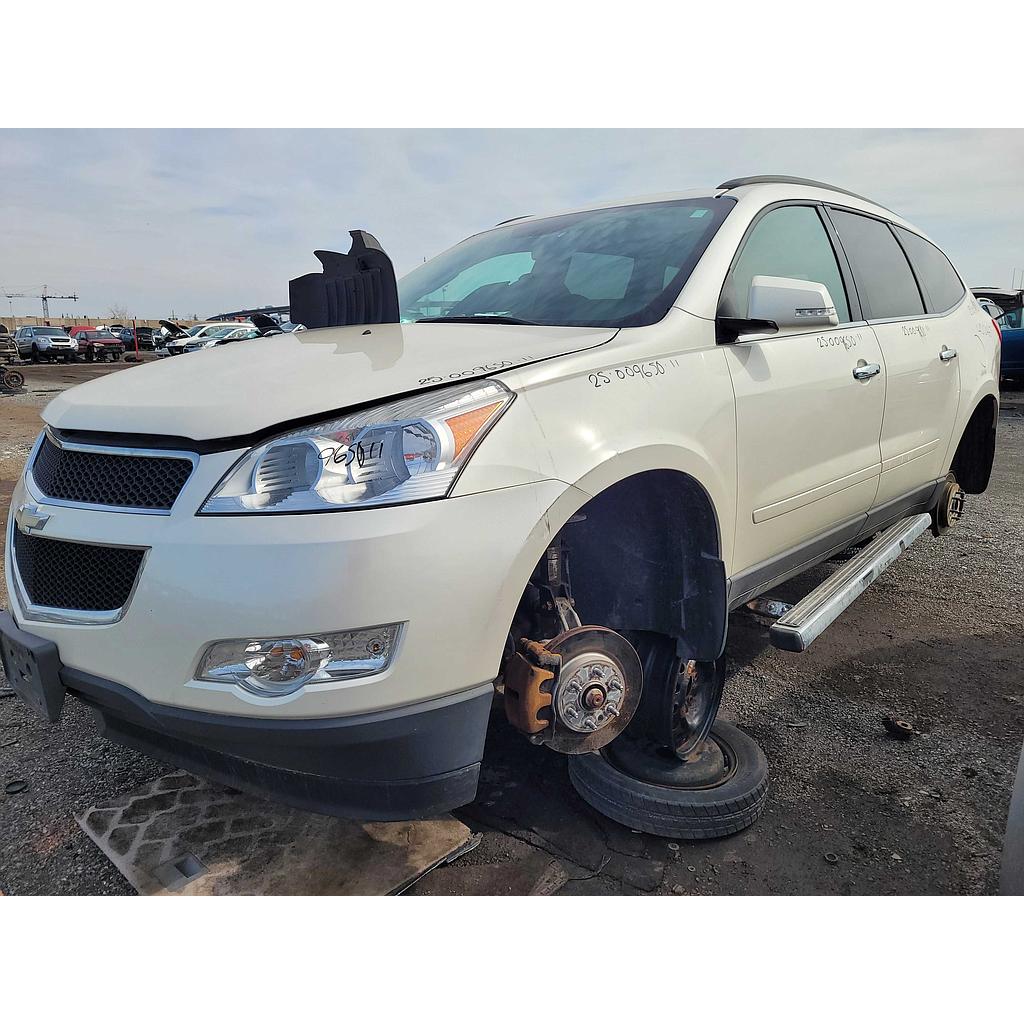 CHEVROLET TRAVERSE 2011