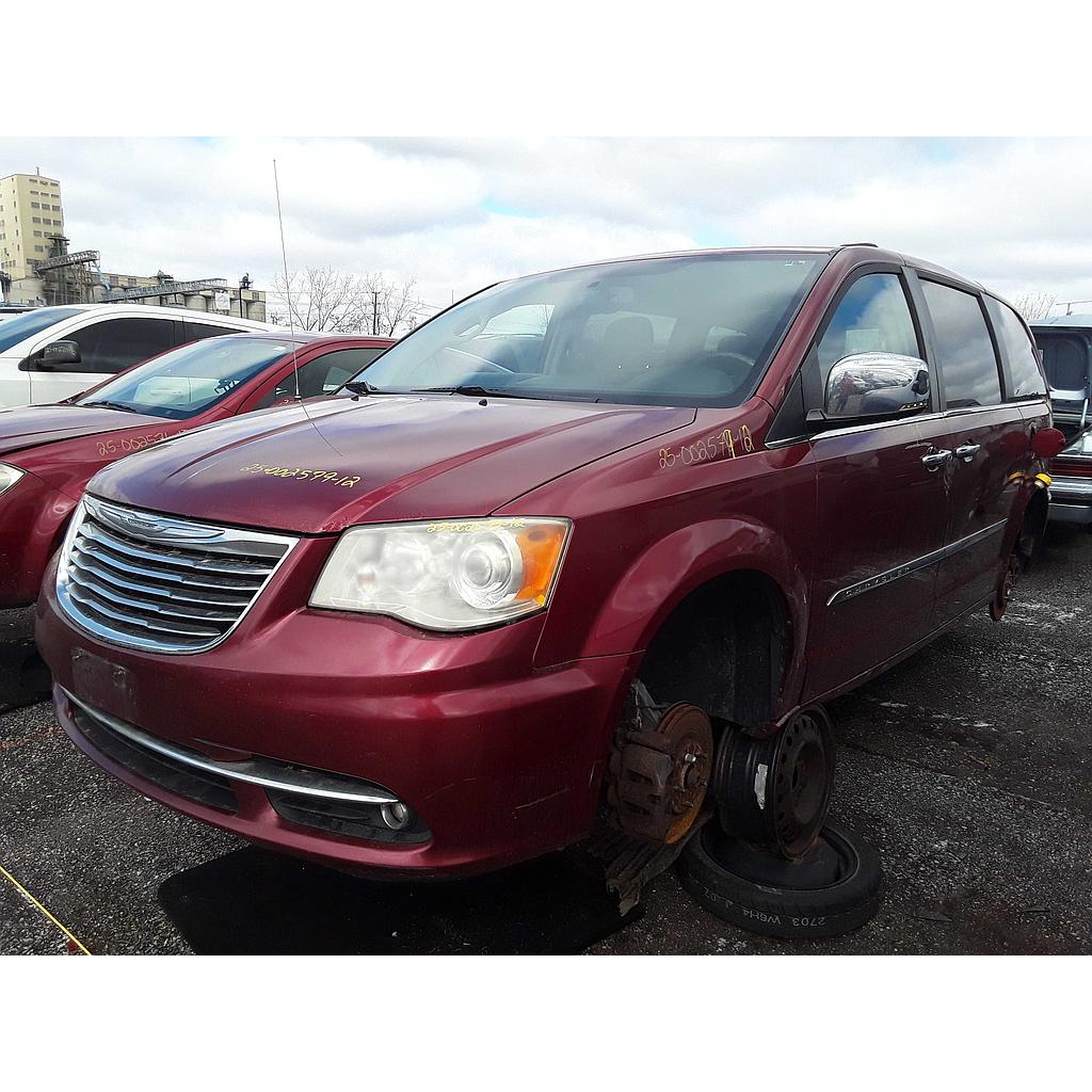 CHRYSLER TOWN &amp; COUNTRY 2012