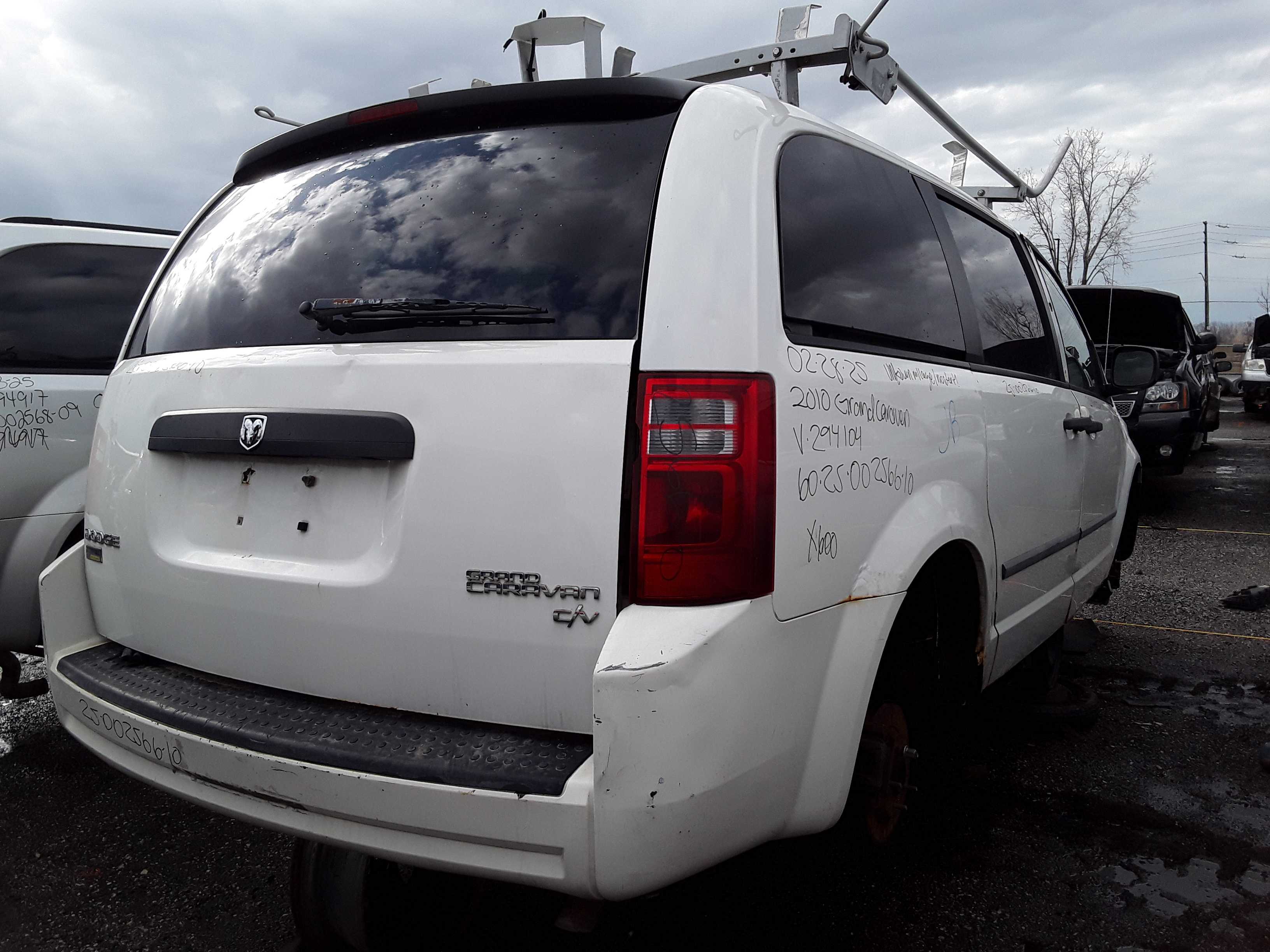 DODGE GRAND CARAVAN 2010