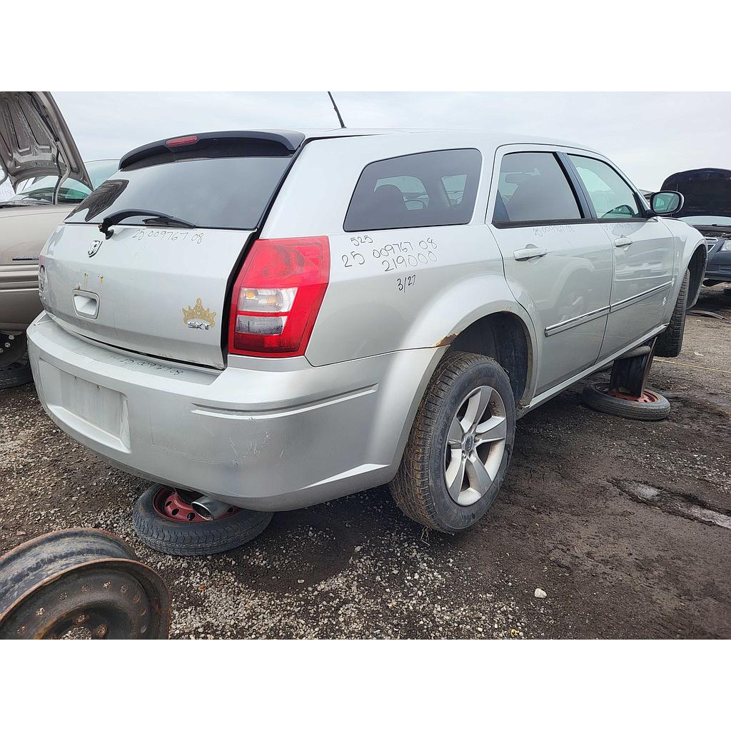 DODGE MAGNUM 2008