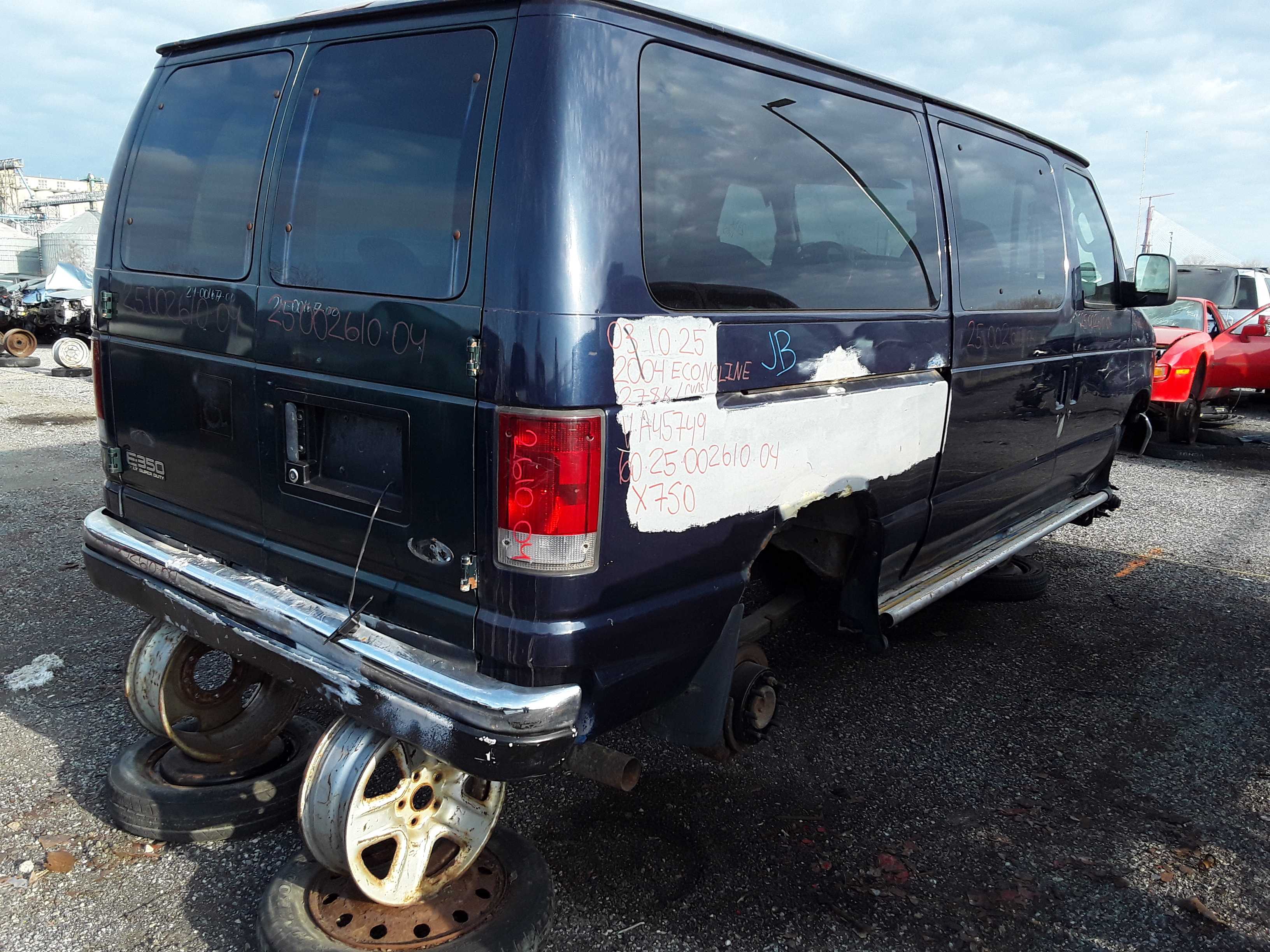 FORD ECONOLINE 2004