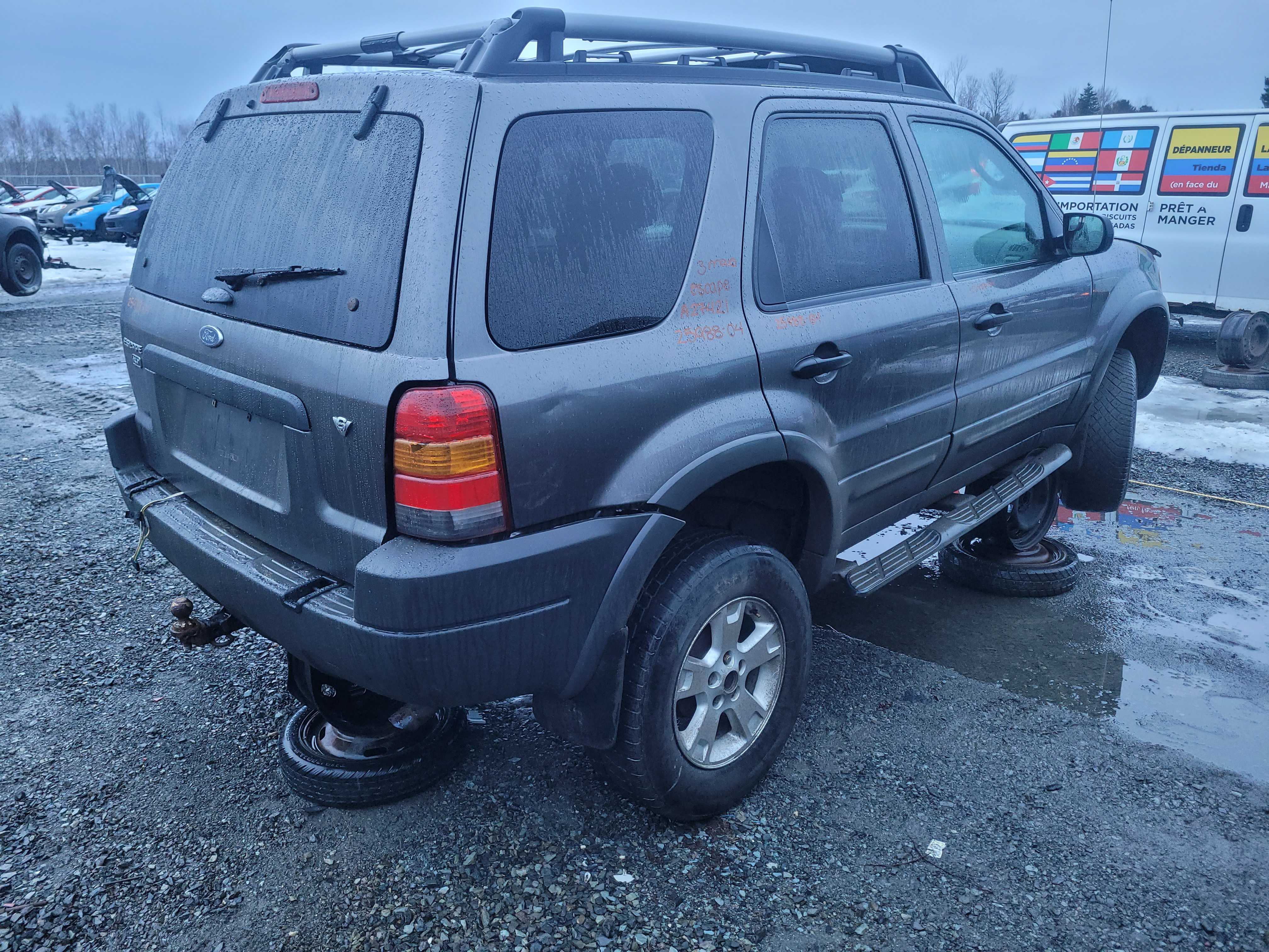 FORD ESCAPE 2004